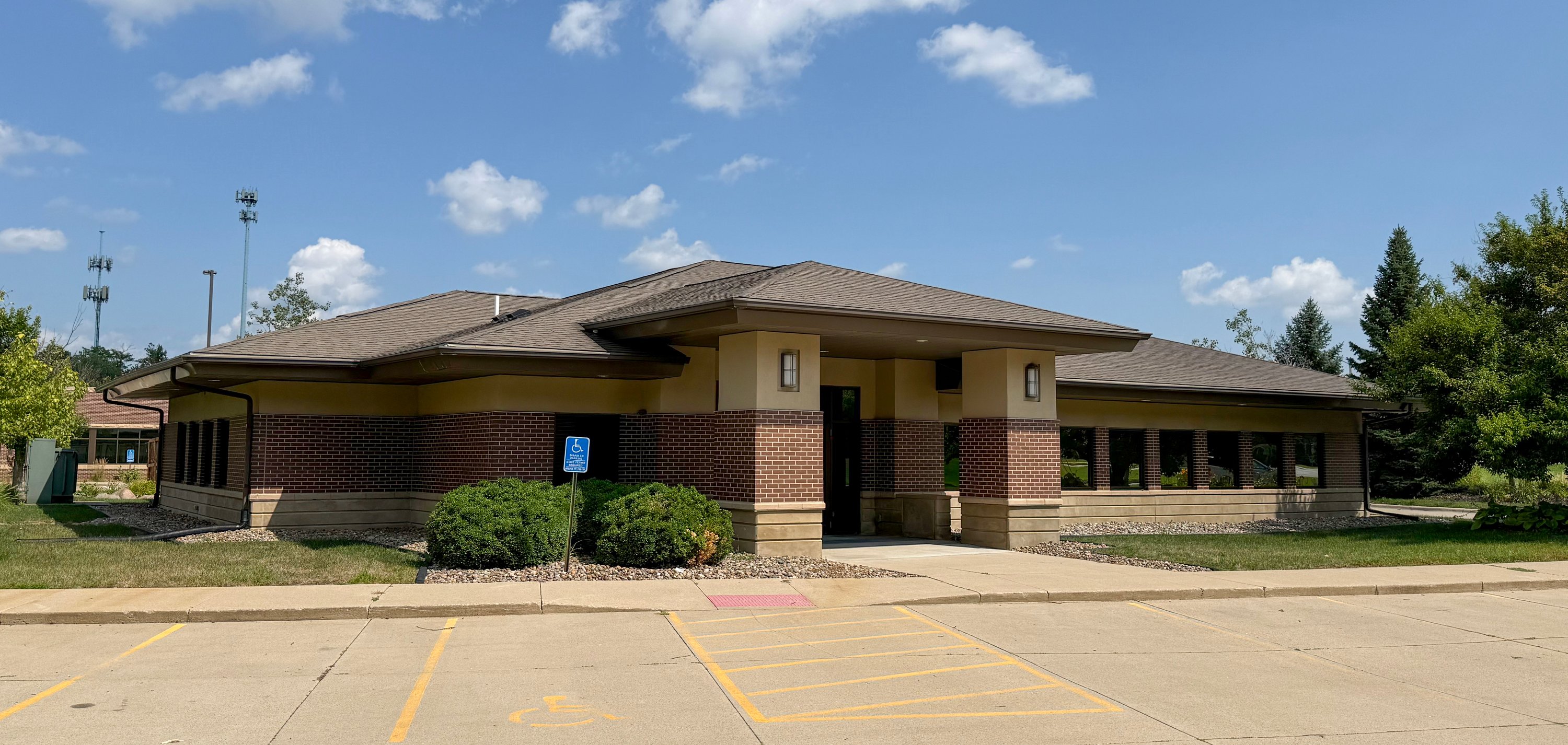 3310 East Euclid Ave, Des Moines, IA 50317