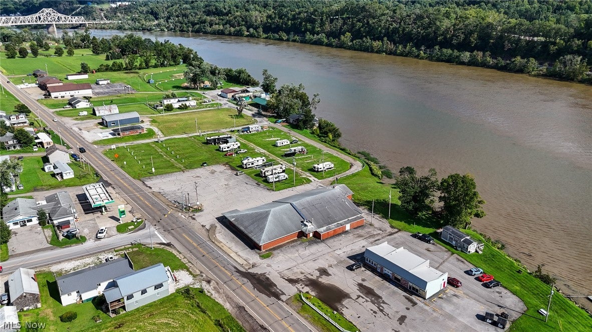 38140 State Route 7, Newport, OH 45768