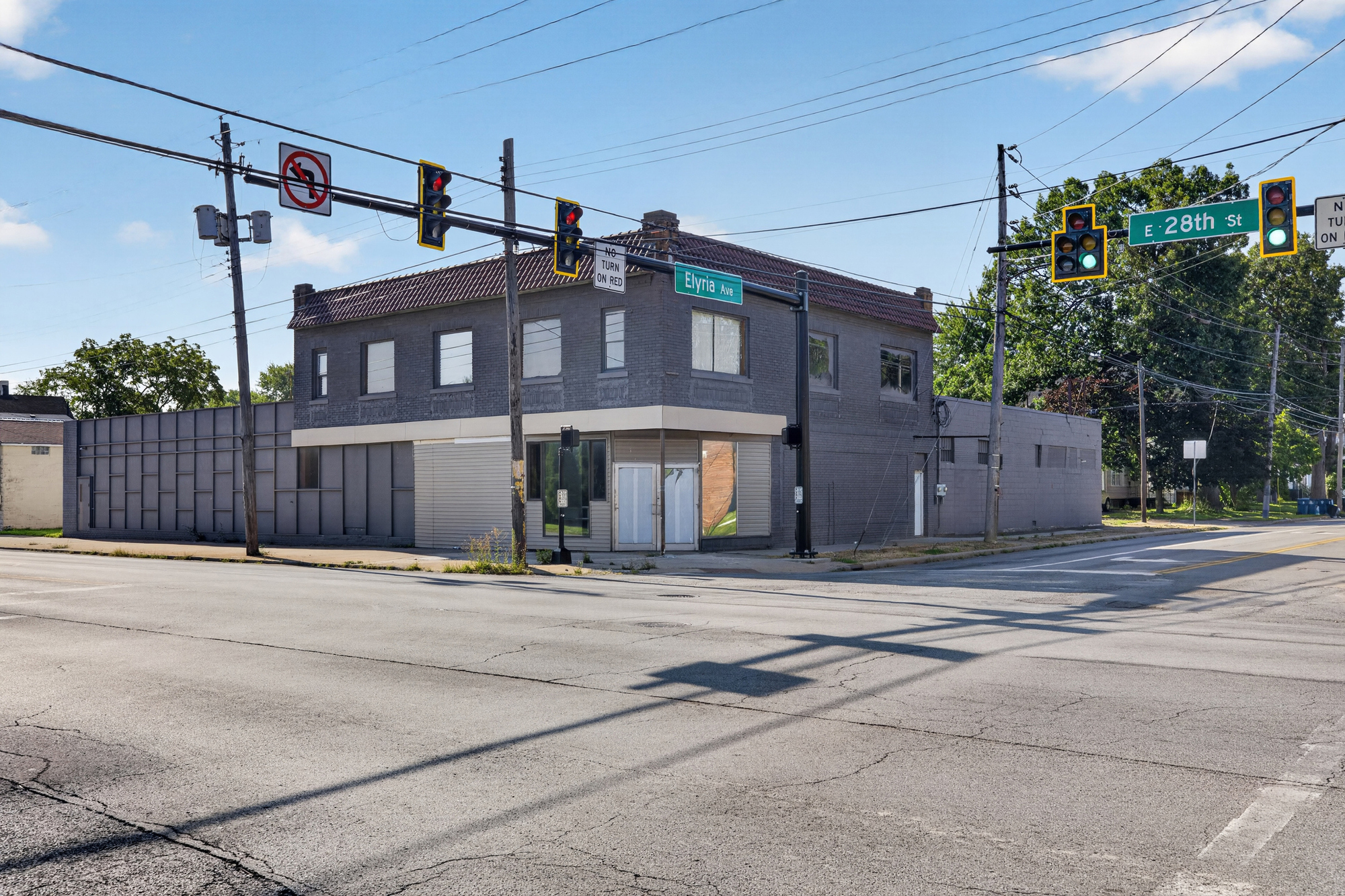 300 E 28Th St, Lorain, OH 44055