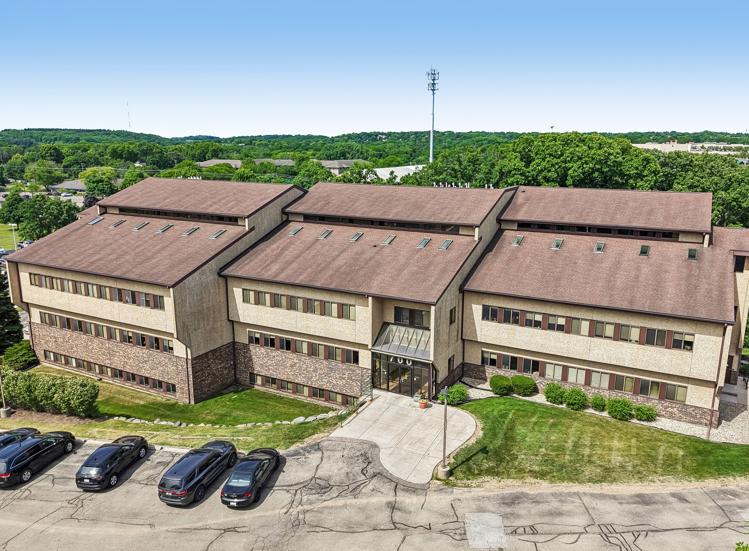 700 Ray O Vac Dr, Madison, WI 53711