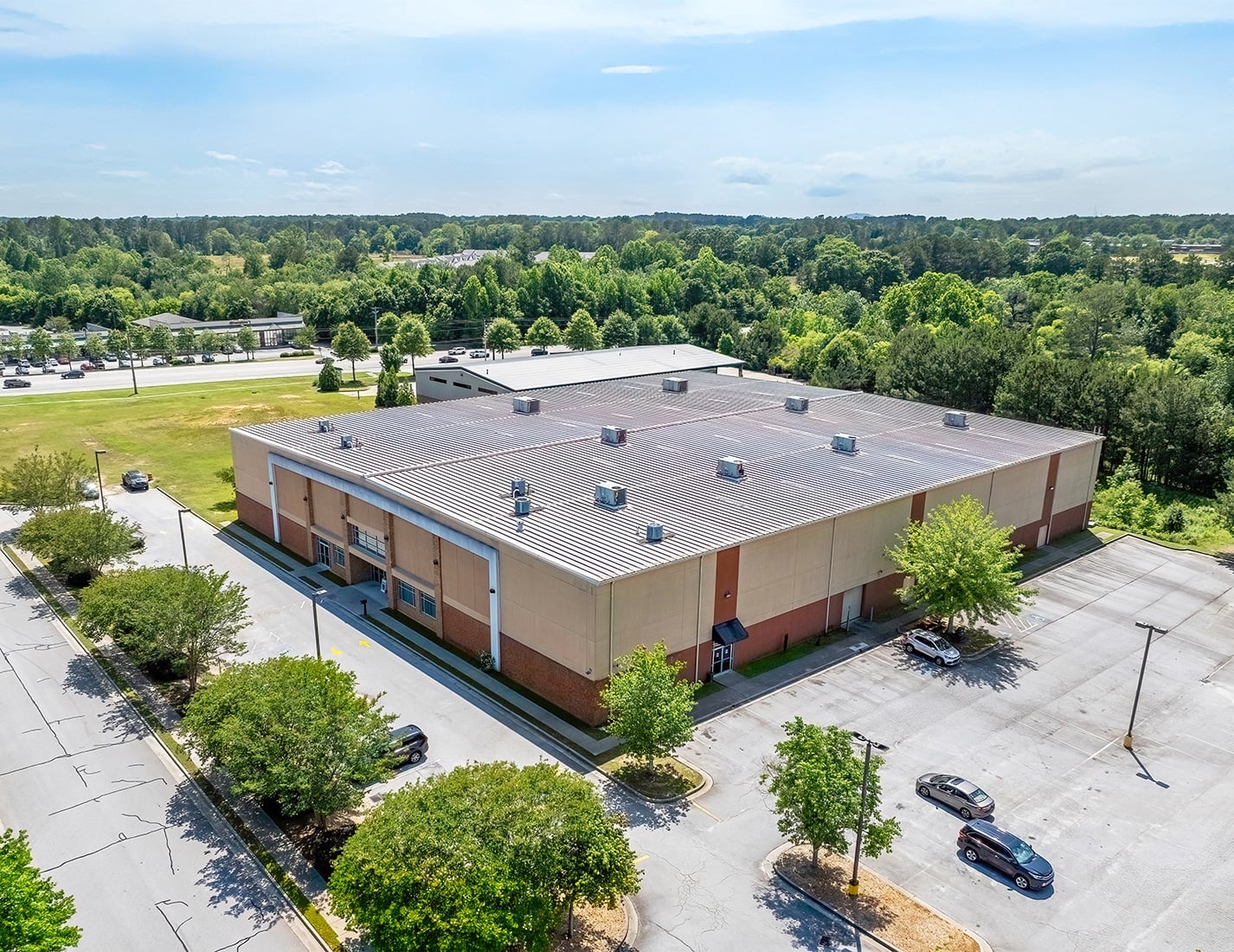 3237 Krisam Creek Dr, Loganville, GA 30052