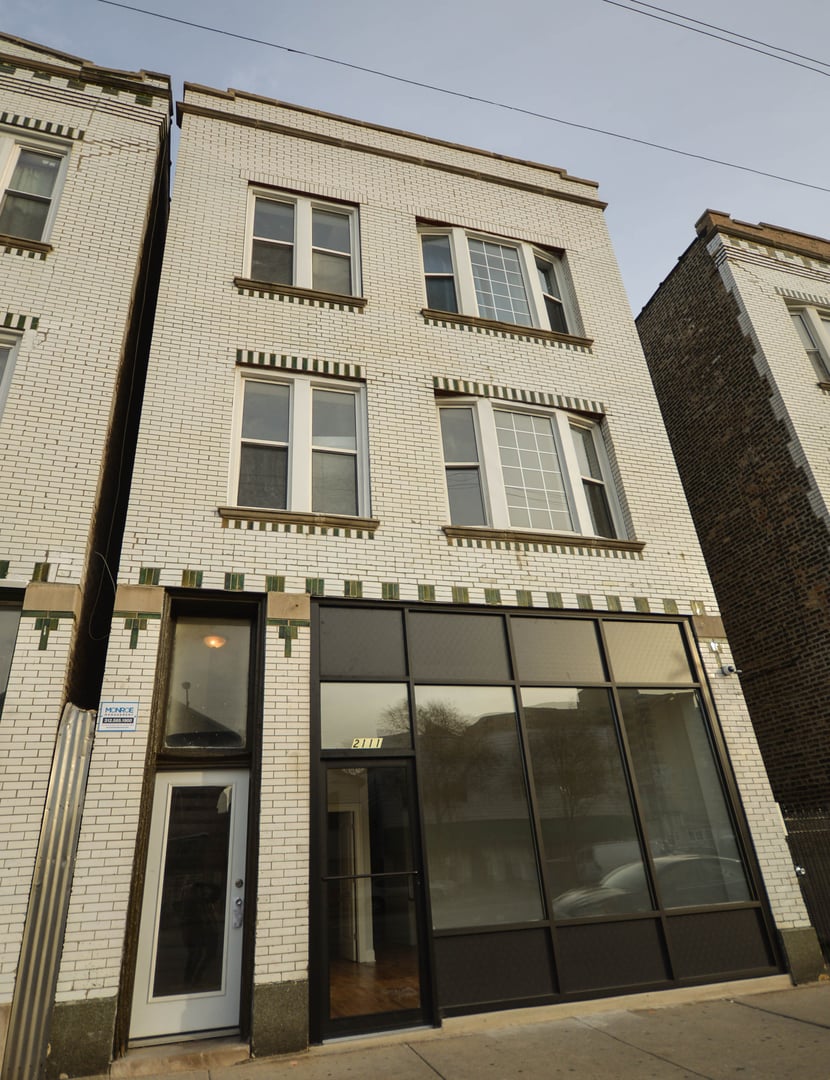 2111 N Western Ave, Chicago, IL 60647