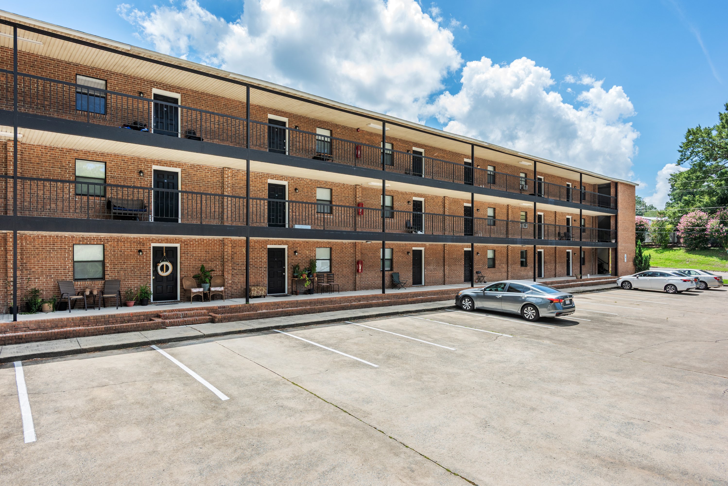 2899 East 5Th St, Greenville, NC 27858