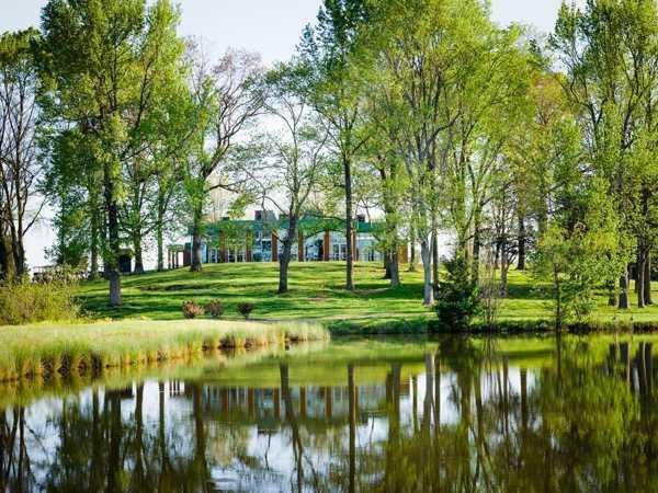 36 Wedgewood Dr, Farmville, VA 23901