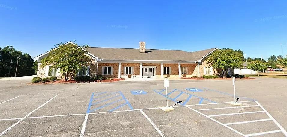 2800 Old North Hills St, Meridian, MS 39305