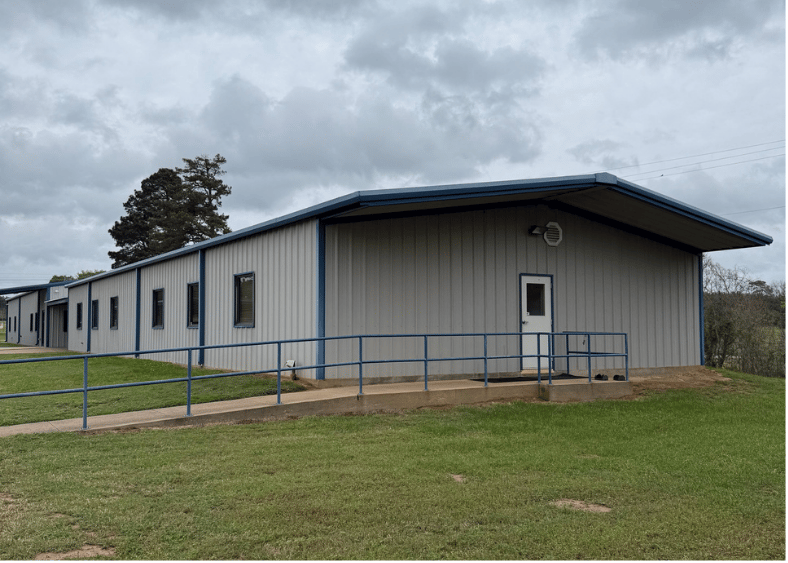 1595 South Us Highway 79, Carthage, TX 75633