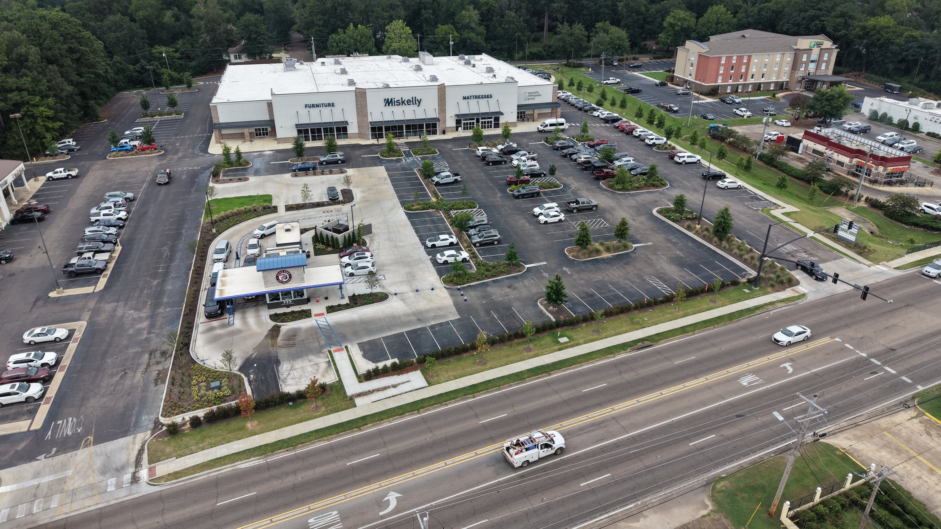 118 Highway 12 W, Starkville, MS 39759
