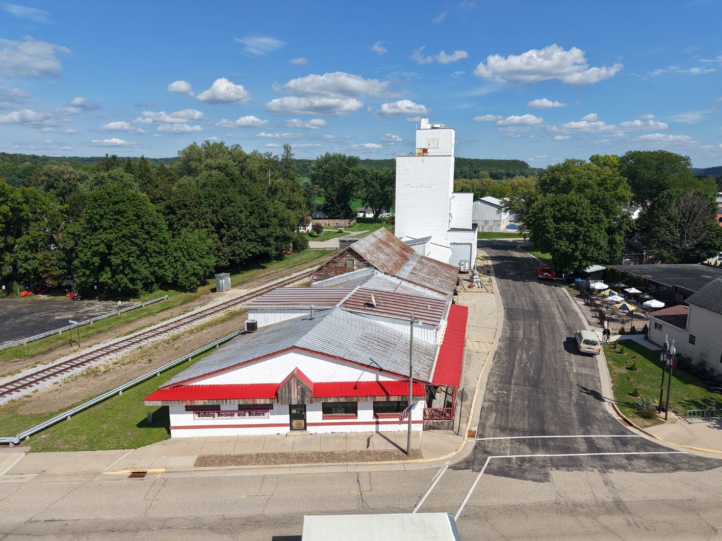 1009 Mills St, Black Earth, WI 53515