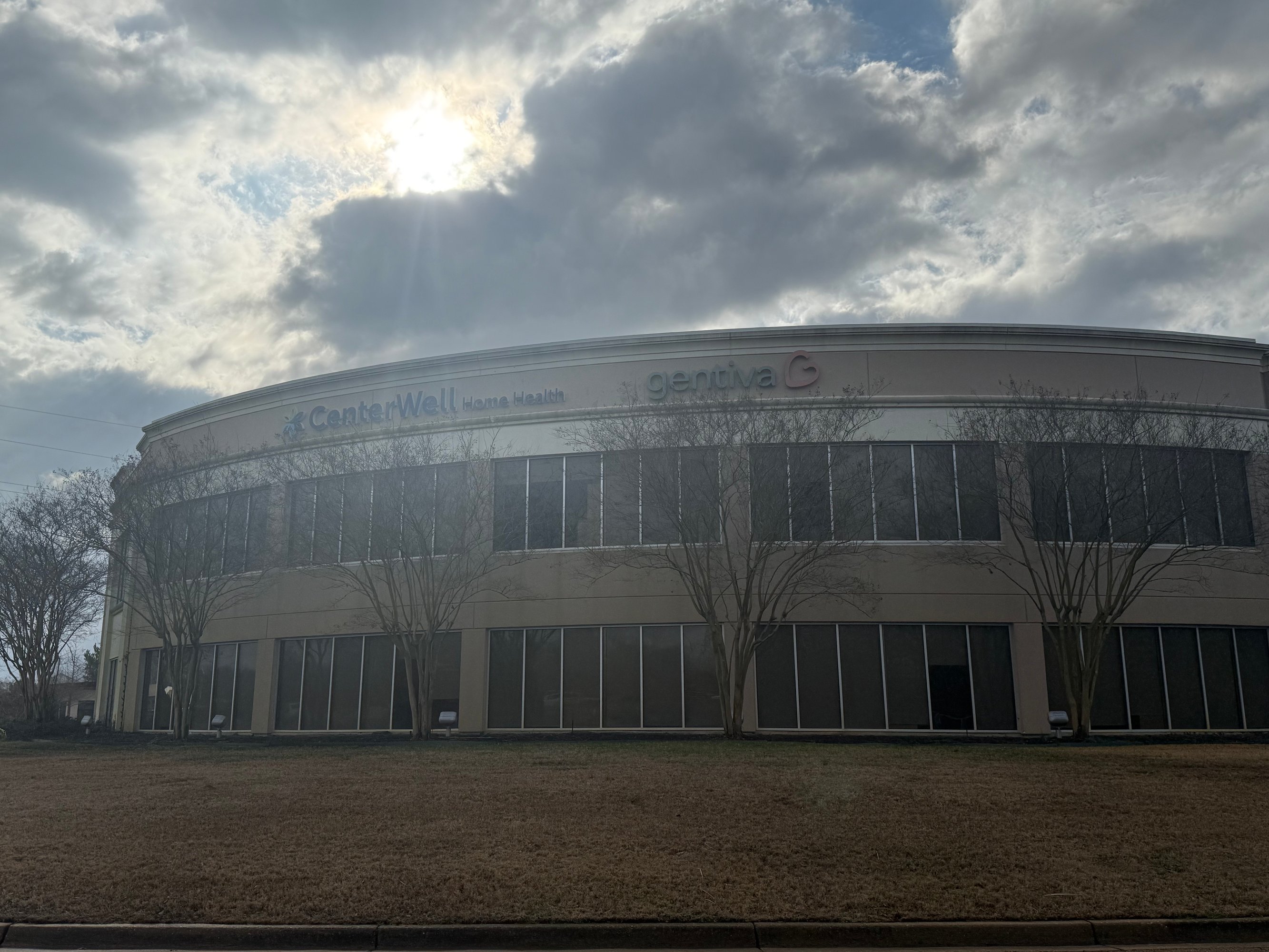 106 Riverview Dr, Flowood, MS 39202