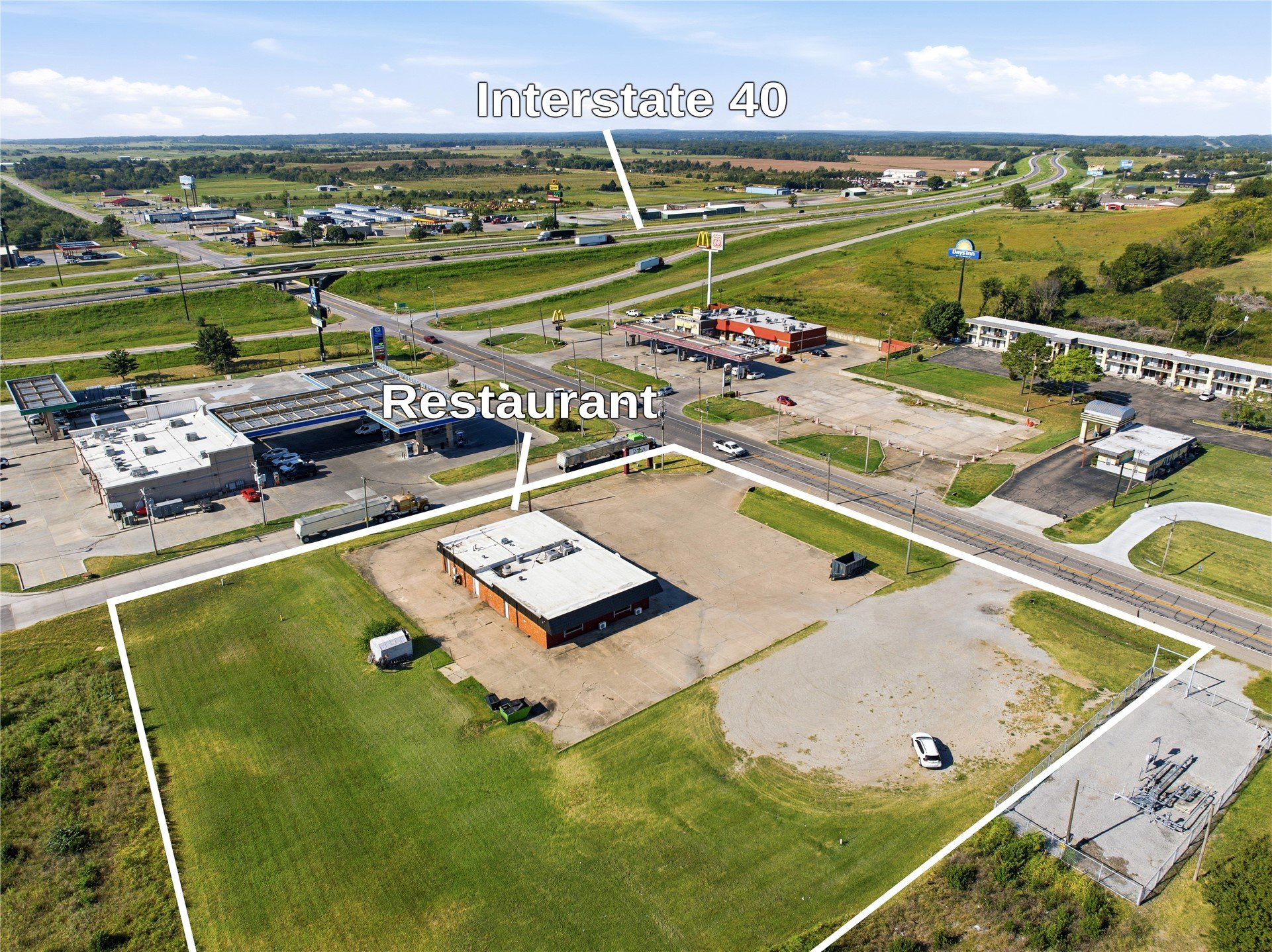 608 Woody Guthrie St, Okemah, OK 74859