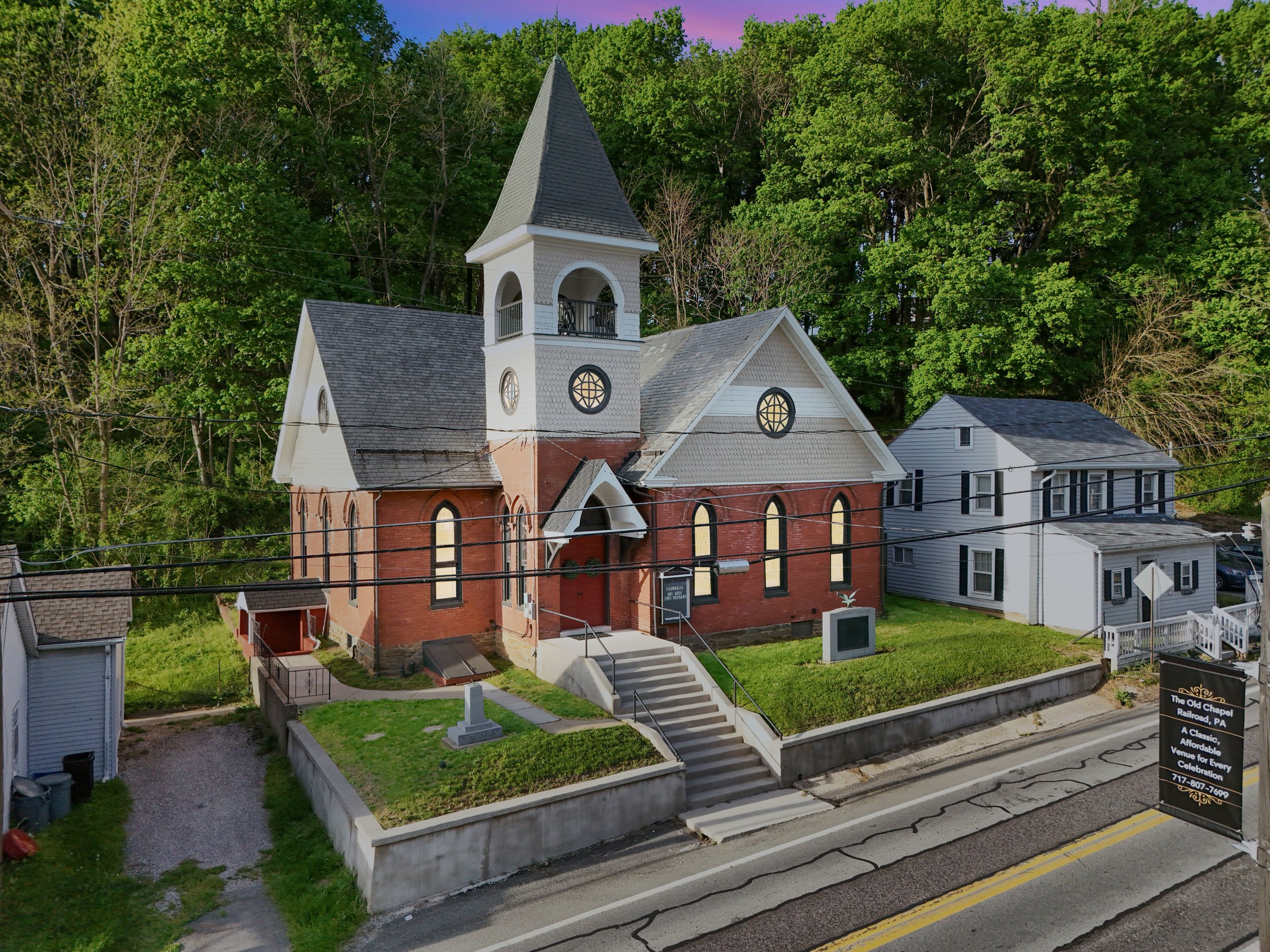 27 East Main St, Railroad, PA 17355