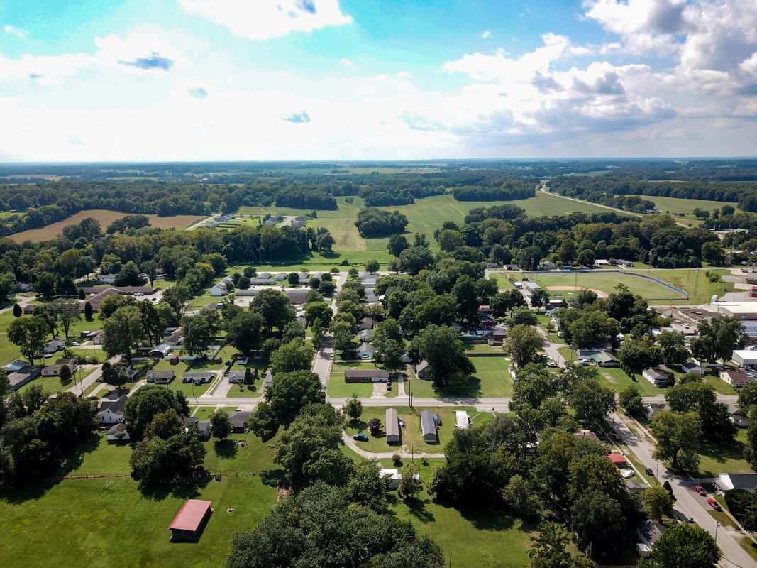 805 Vine St, Rockport, IN 47635