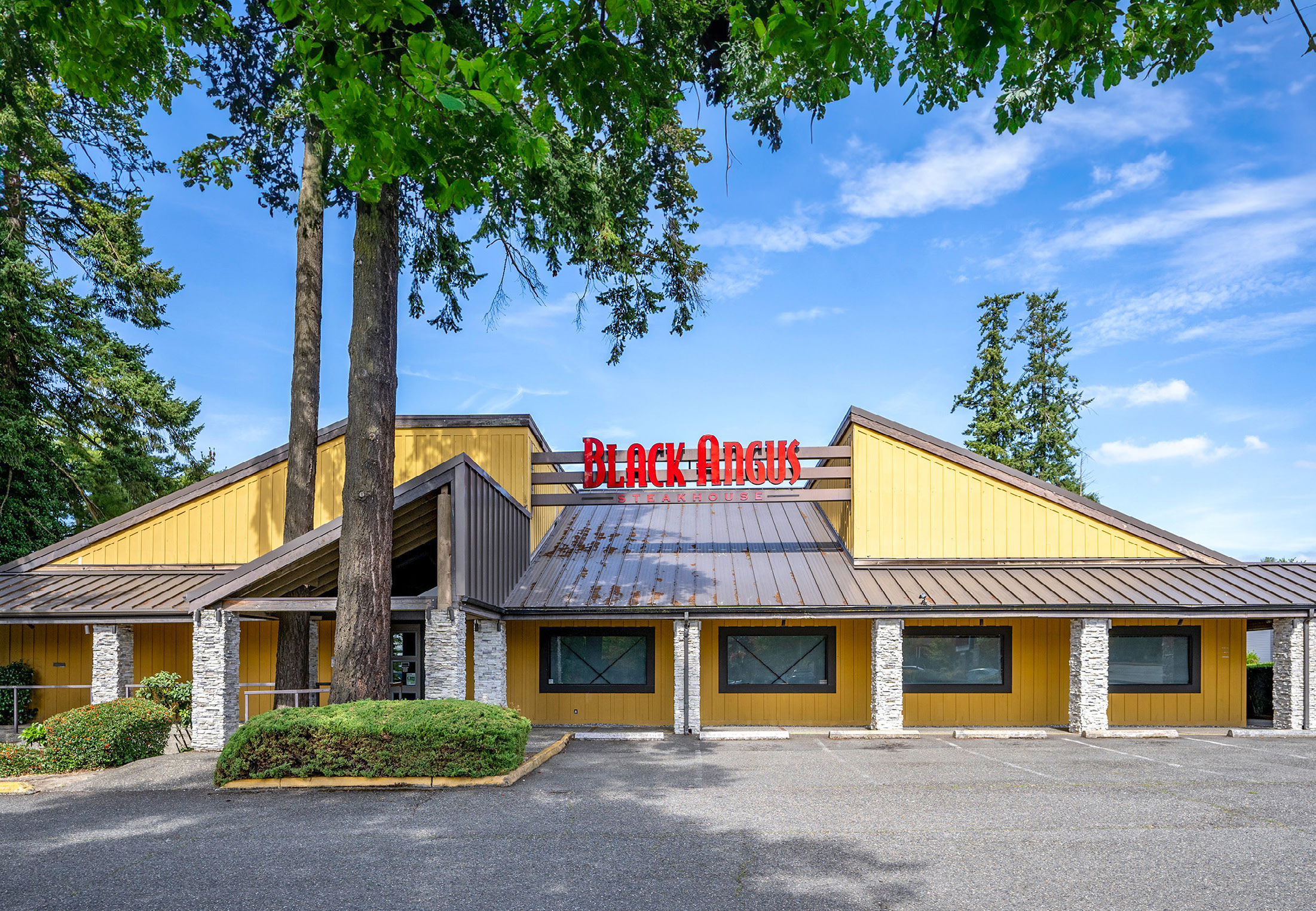 2400 S 320Th St, Federal Way, WA 98003