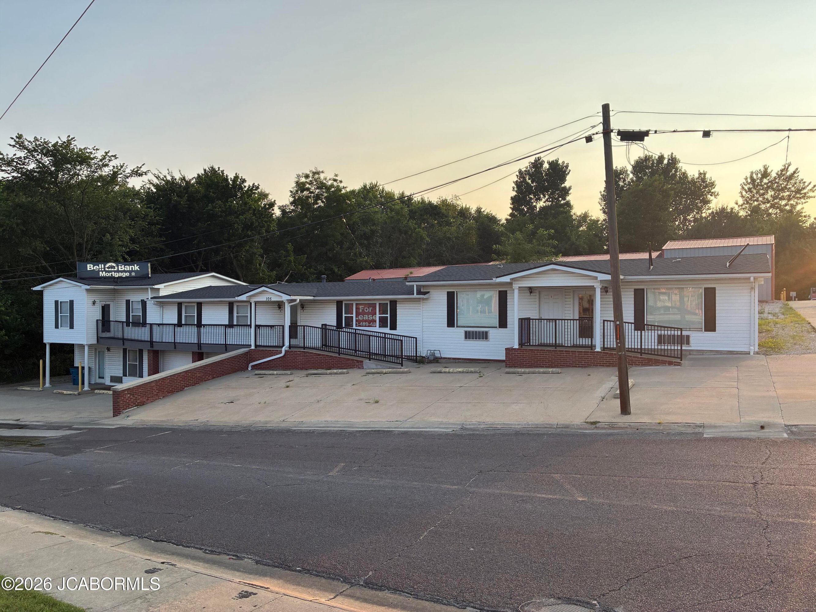 105 Oak St, Ashland, MO 65010