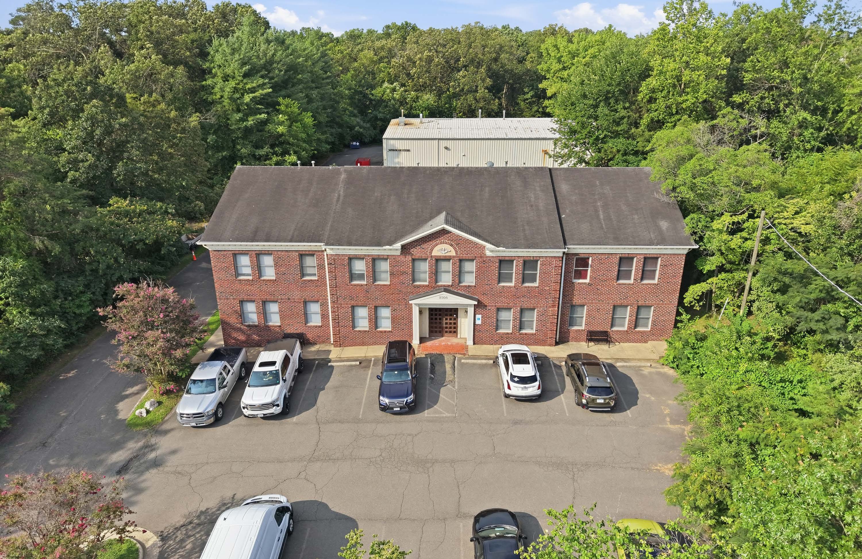 8506 Wellington Rd, Manassas, VA 20109
