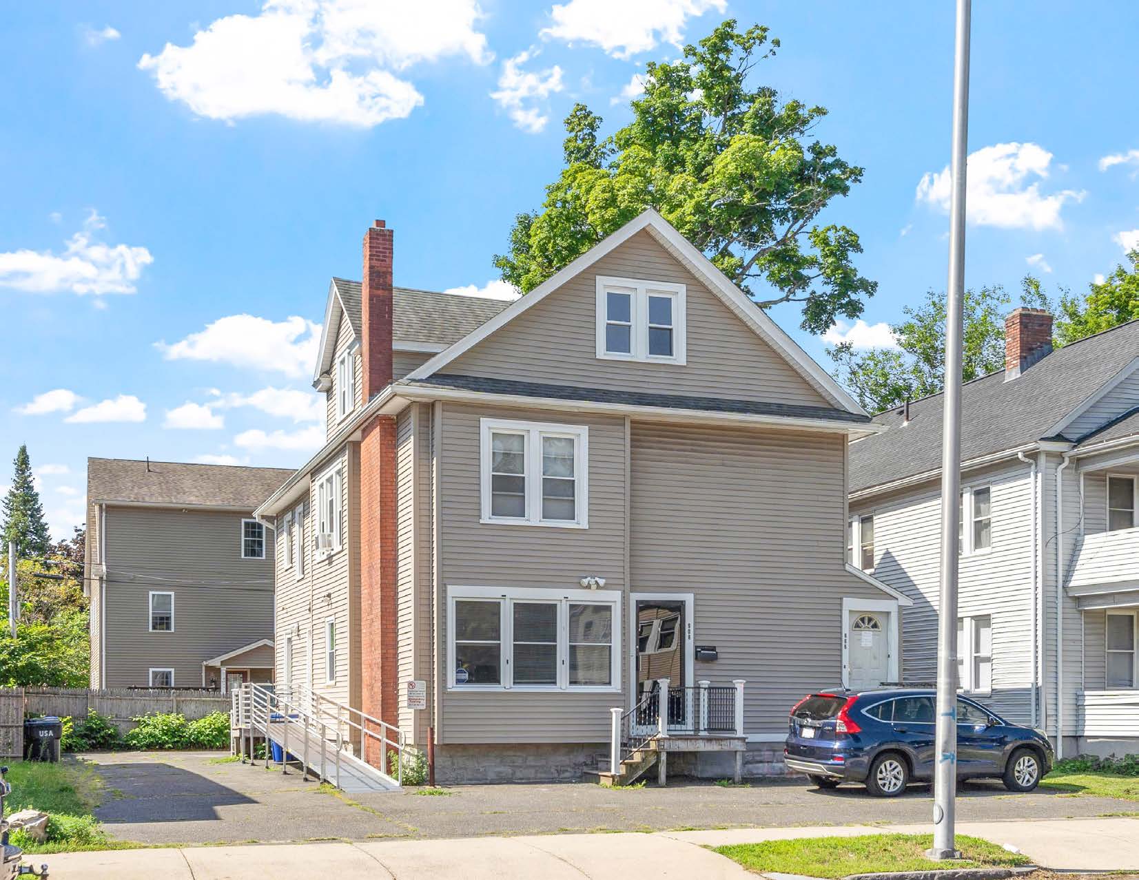 906-908 Belmont Ave, Springfield, MA 01108