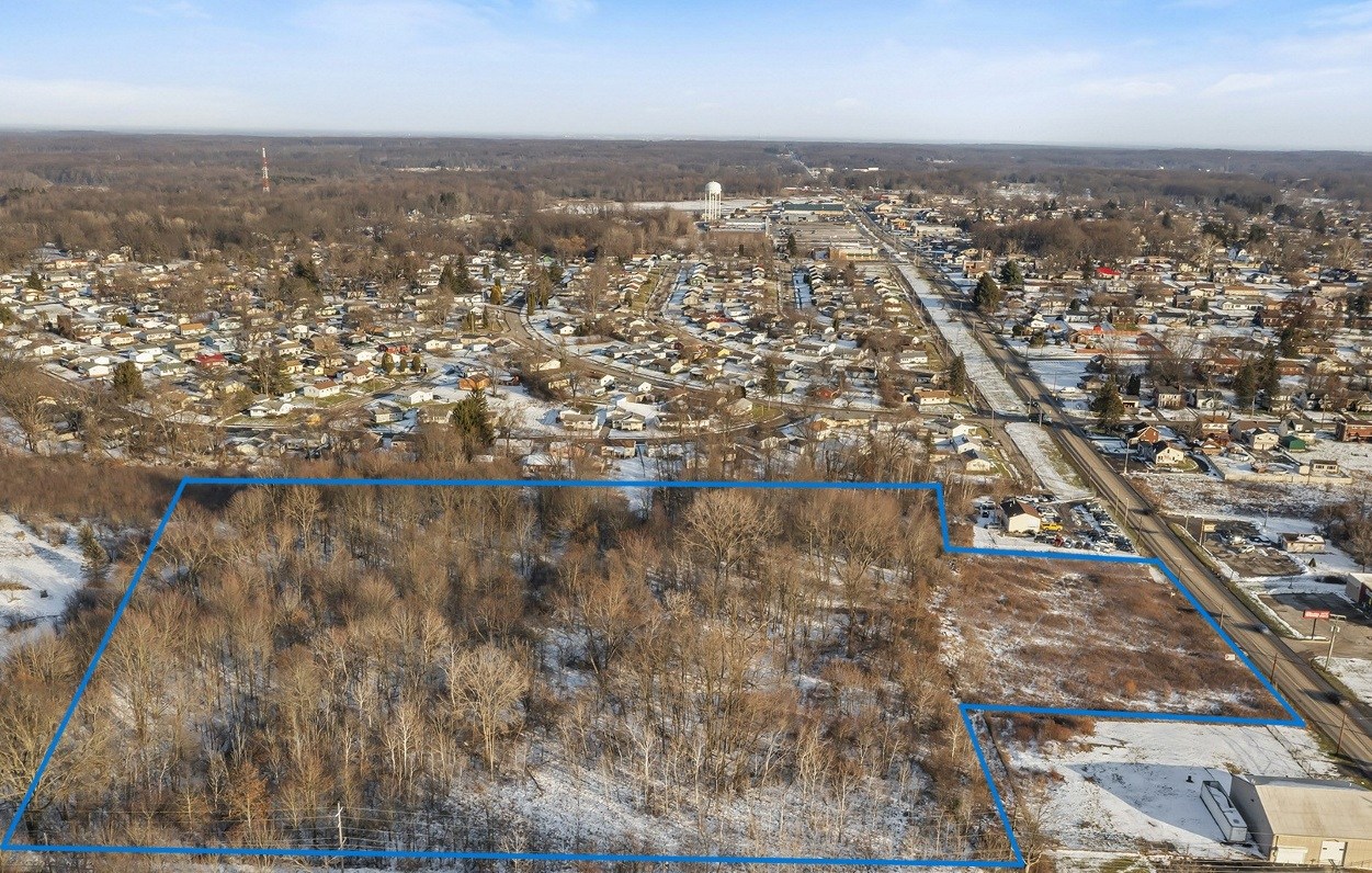 2000 Mccartney Rd, Youngstown, OH 44505