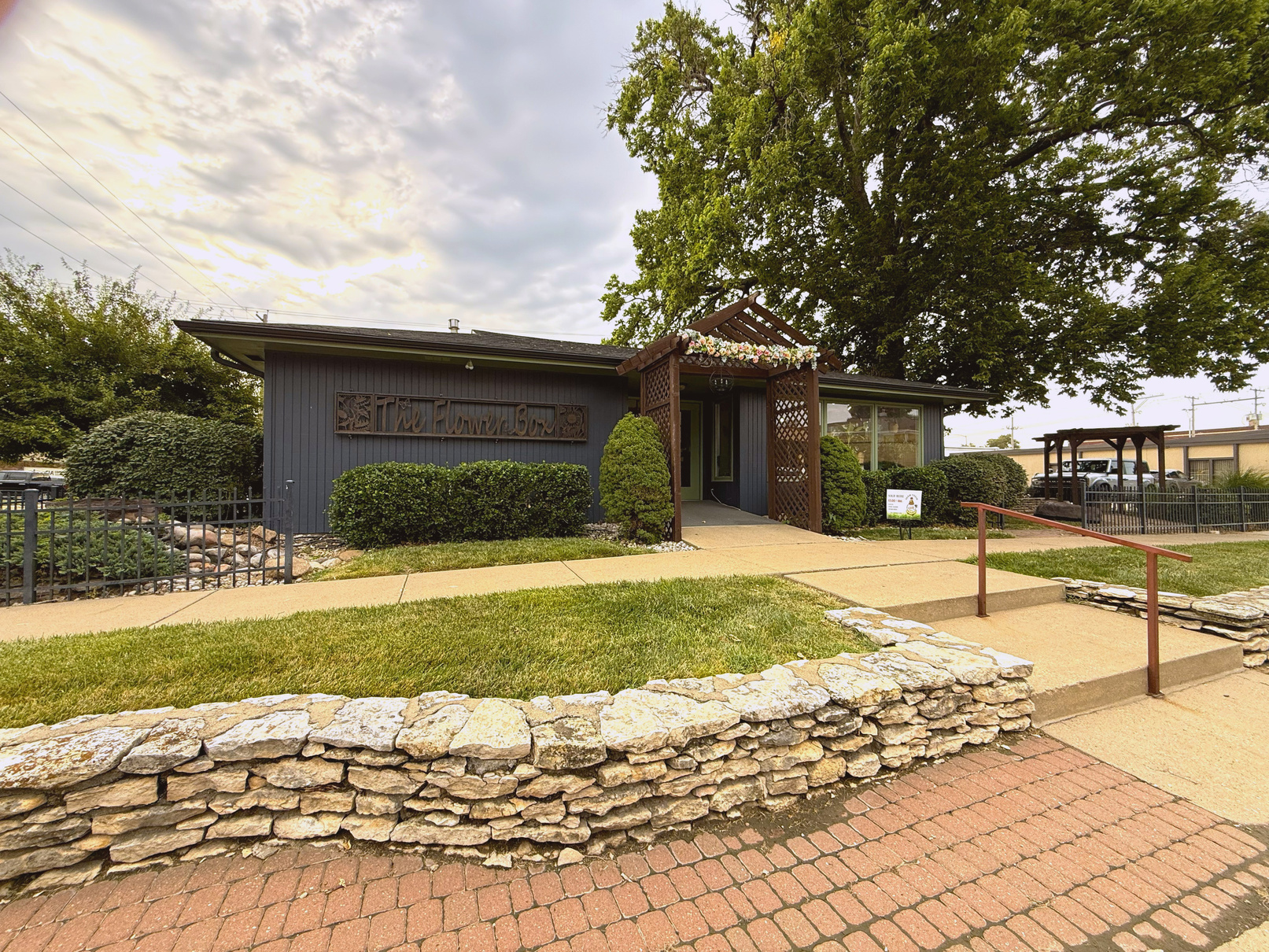 421 N Spruce St, Abilene, KS 67410