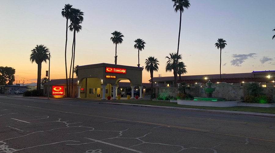 903 W Hobsonway, Blythe, CA 92225