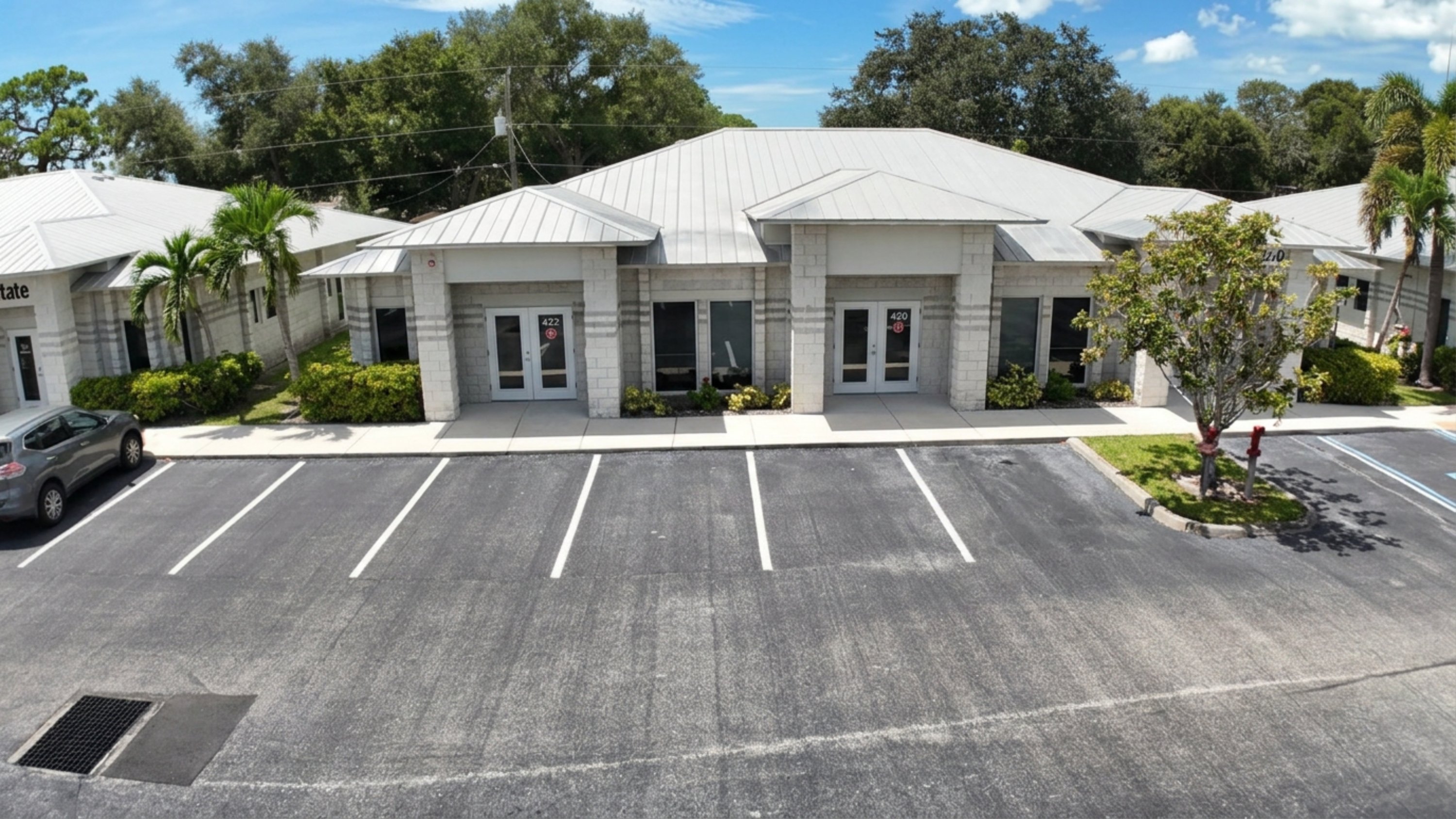 422 South Tamiami Trl, Osprey, FL 34229