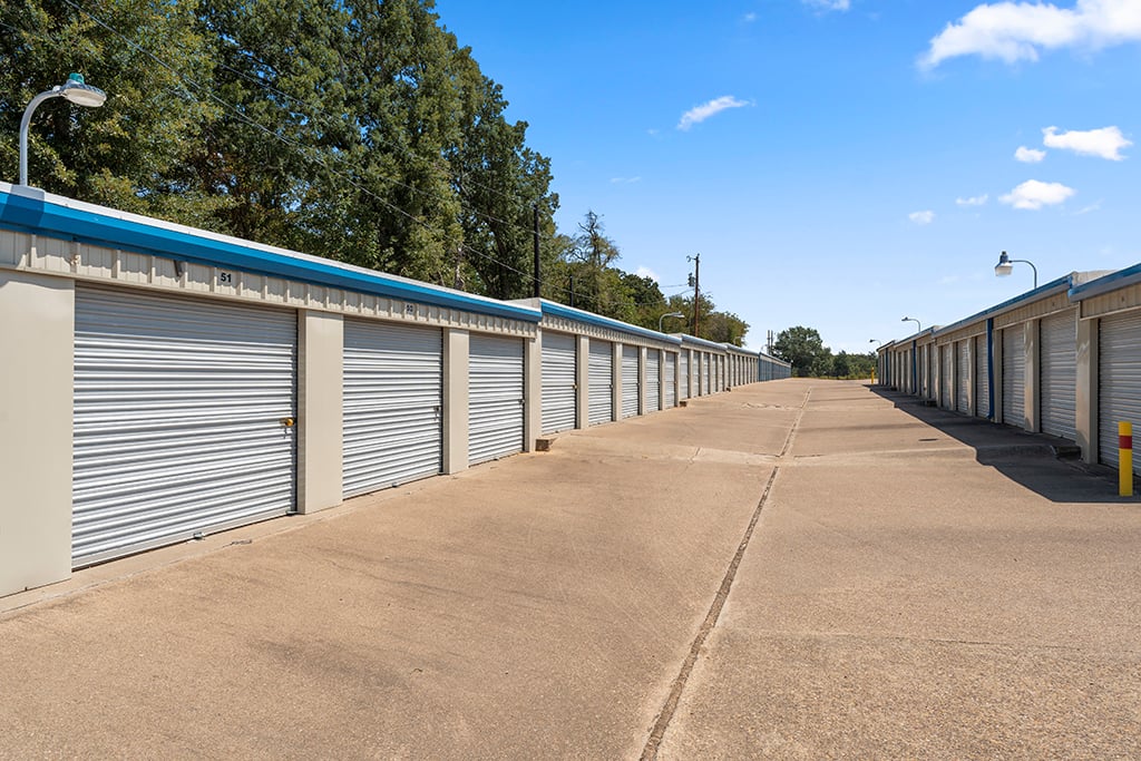 1900 North Tool Dr, Tool, TX 75143