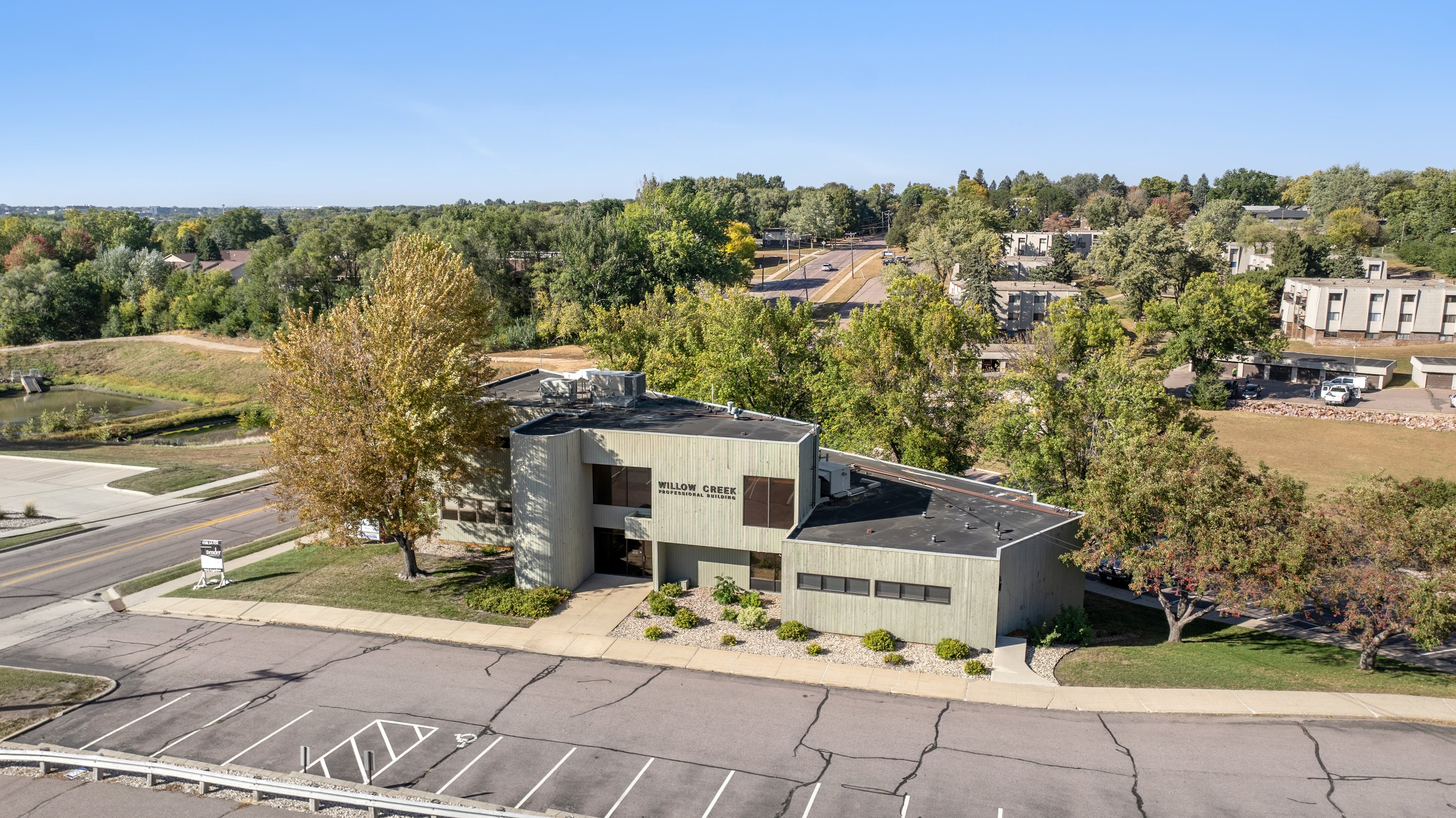 1704 South Cleveland Ave, Sioux Falls, SD 57103