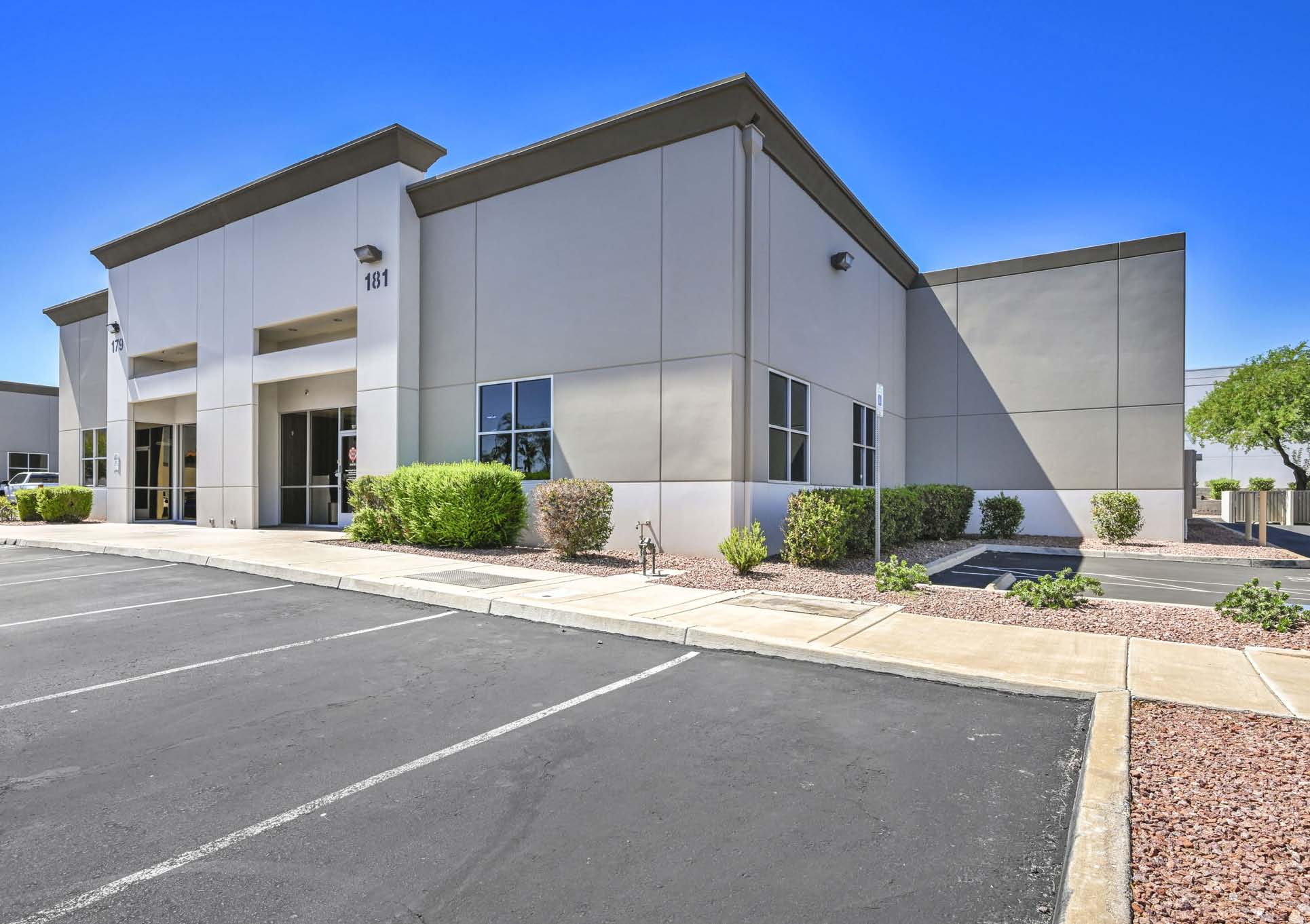181 N Gibson Rd, Henderson, NV 89014