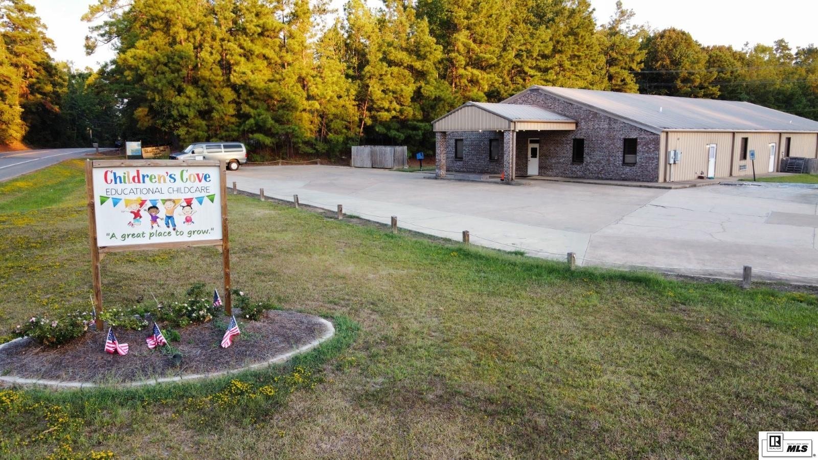 2002 Highway 80, Calhoun, LA 71225