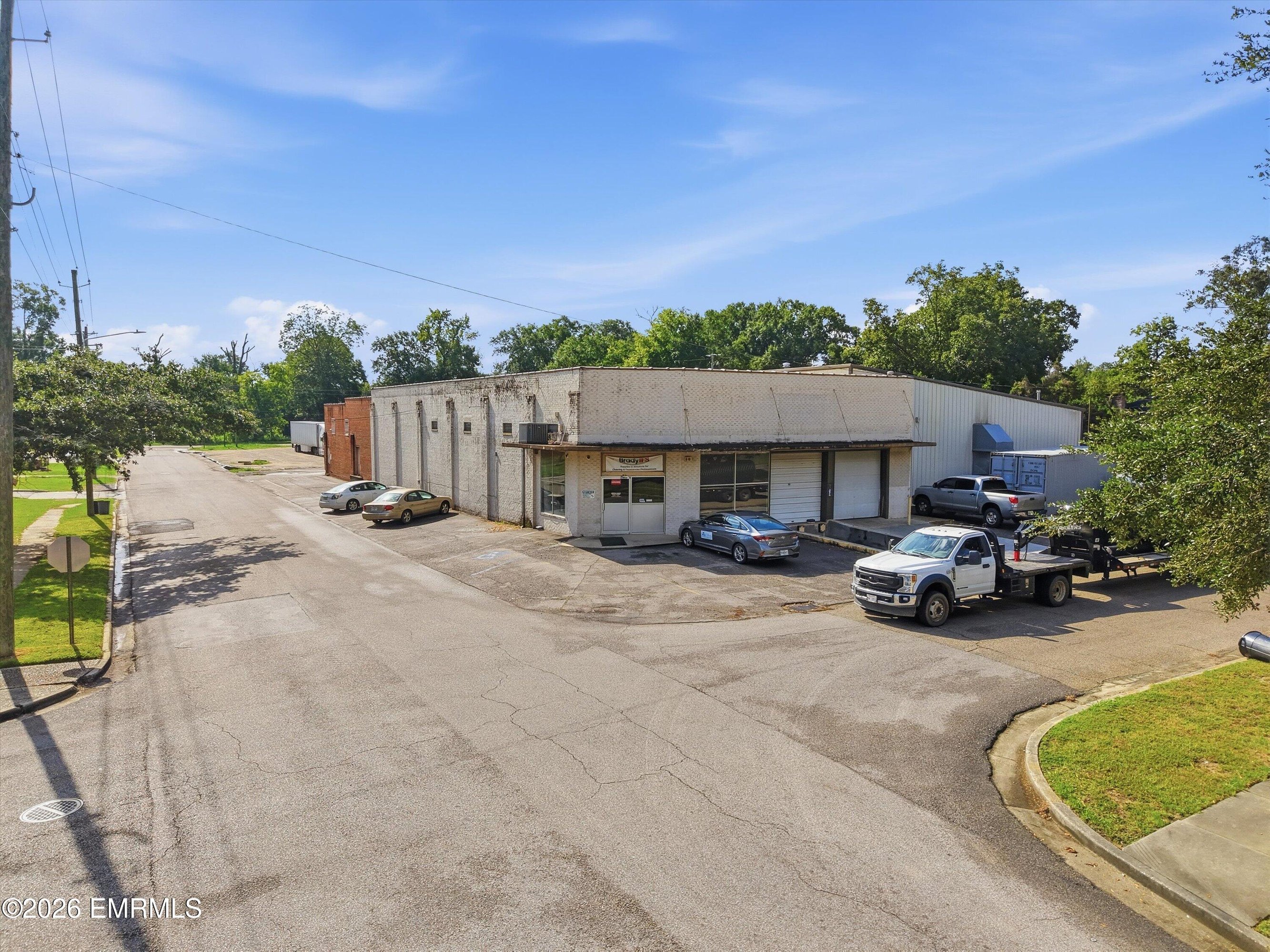 803 S Magnolia St, Laurel, MS 39301