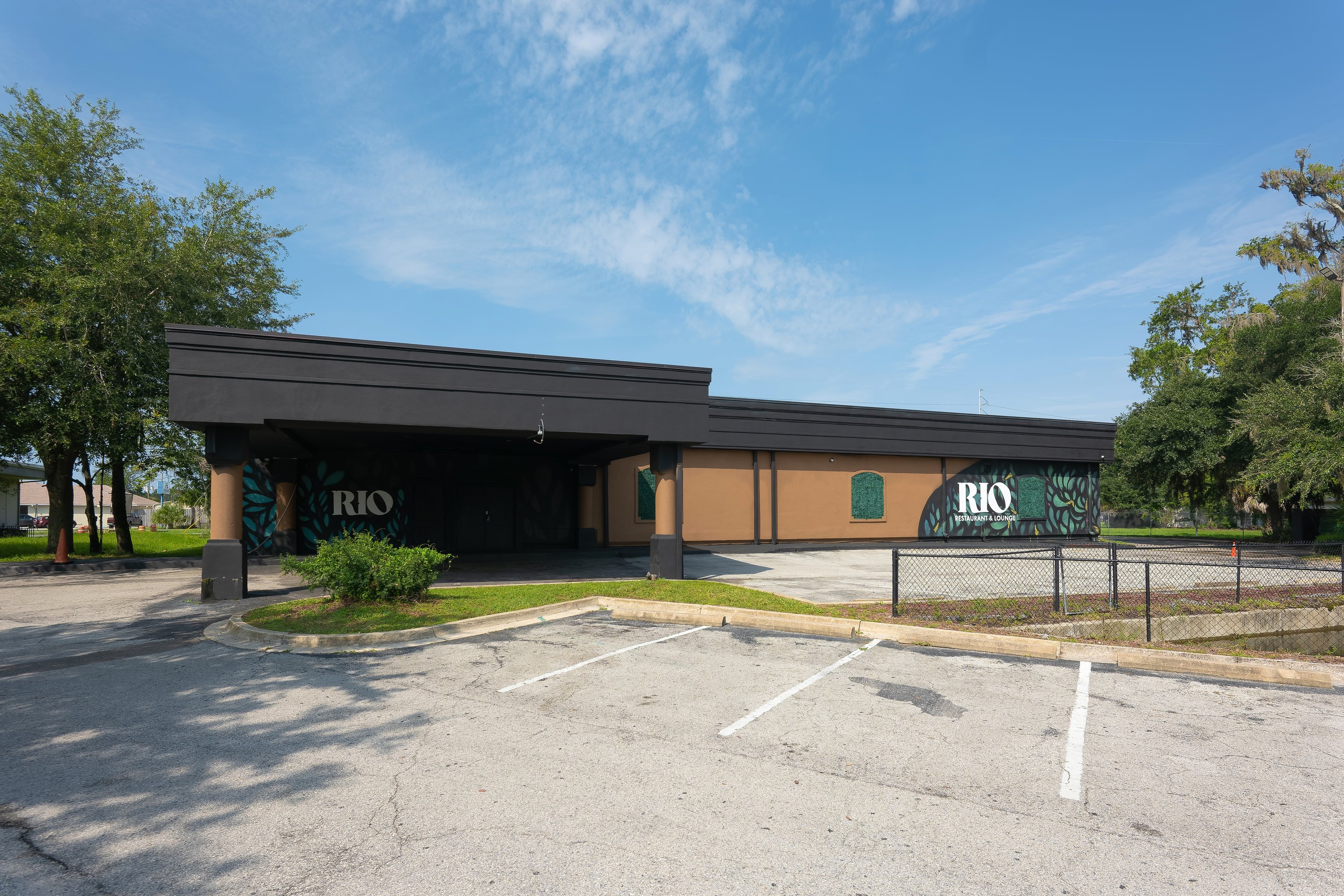 6347 Philips Hwy, Jacksonville, FL 32216