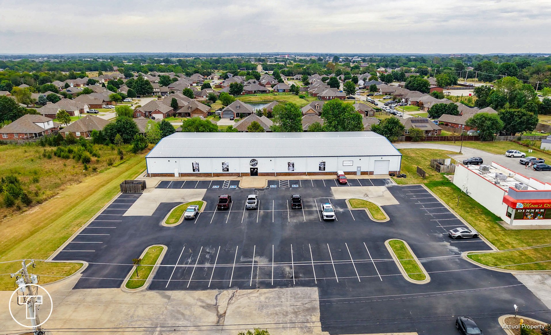 11693 N Garnett Rd, Collinsville, OK 74021