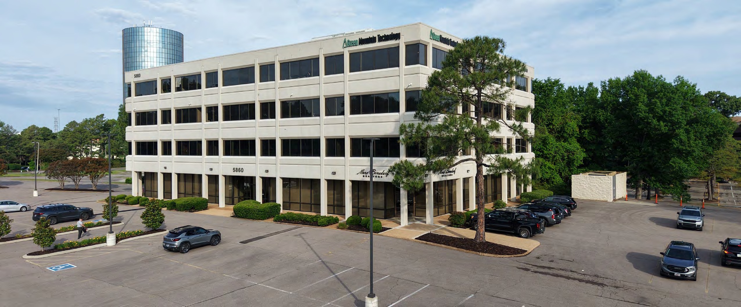 5860 Ridgeway Center Pkwy, Memphis, TN 38120