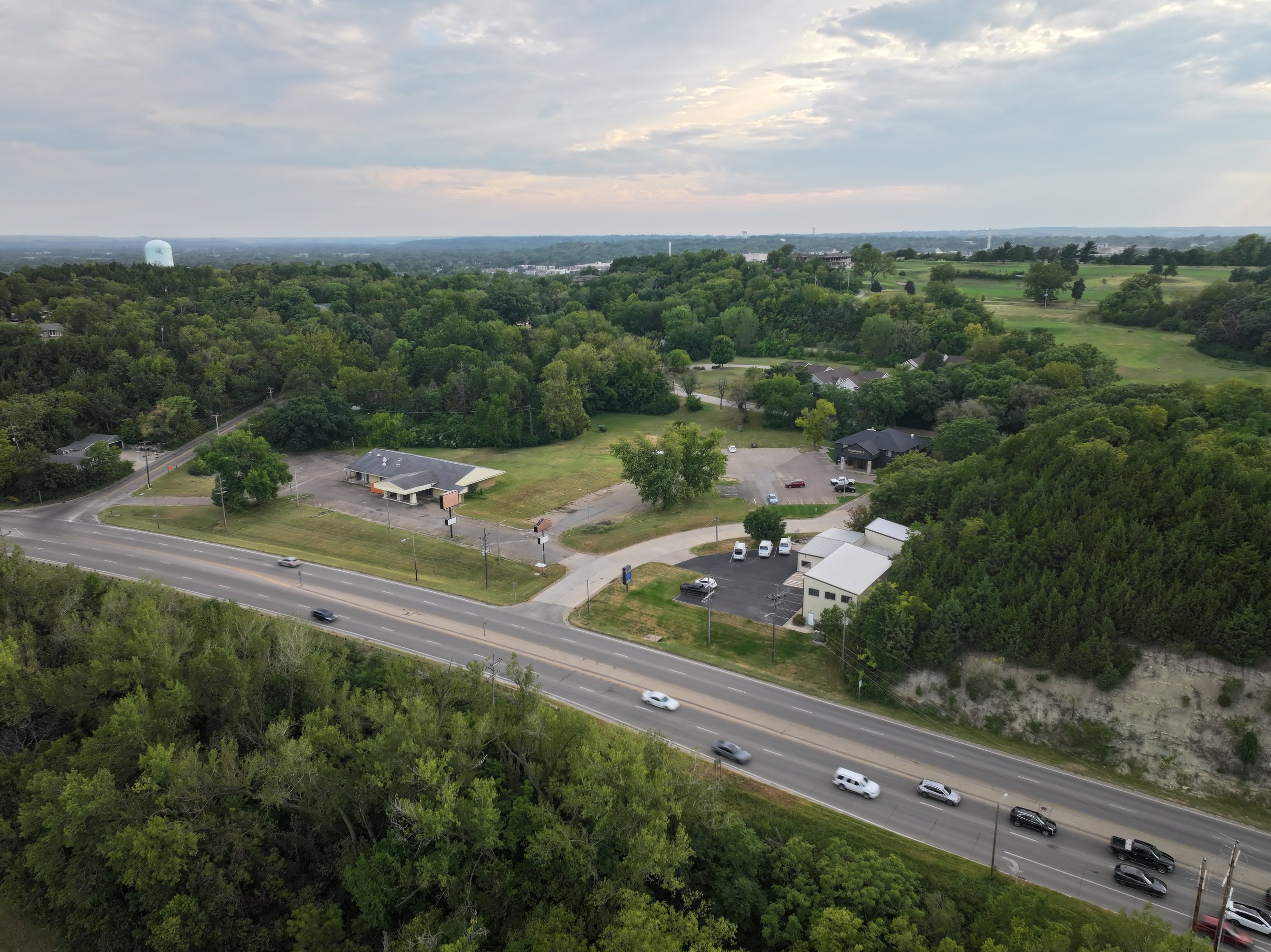 1501 Tuttle Creek Blvd, Manhattan, KS 66502
