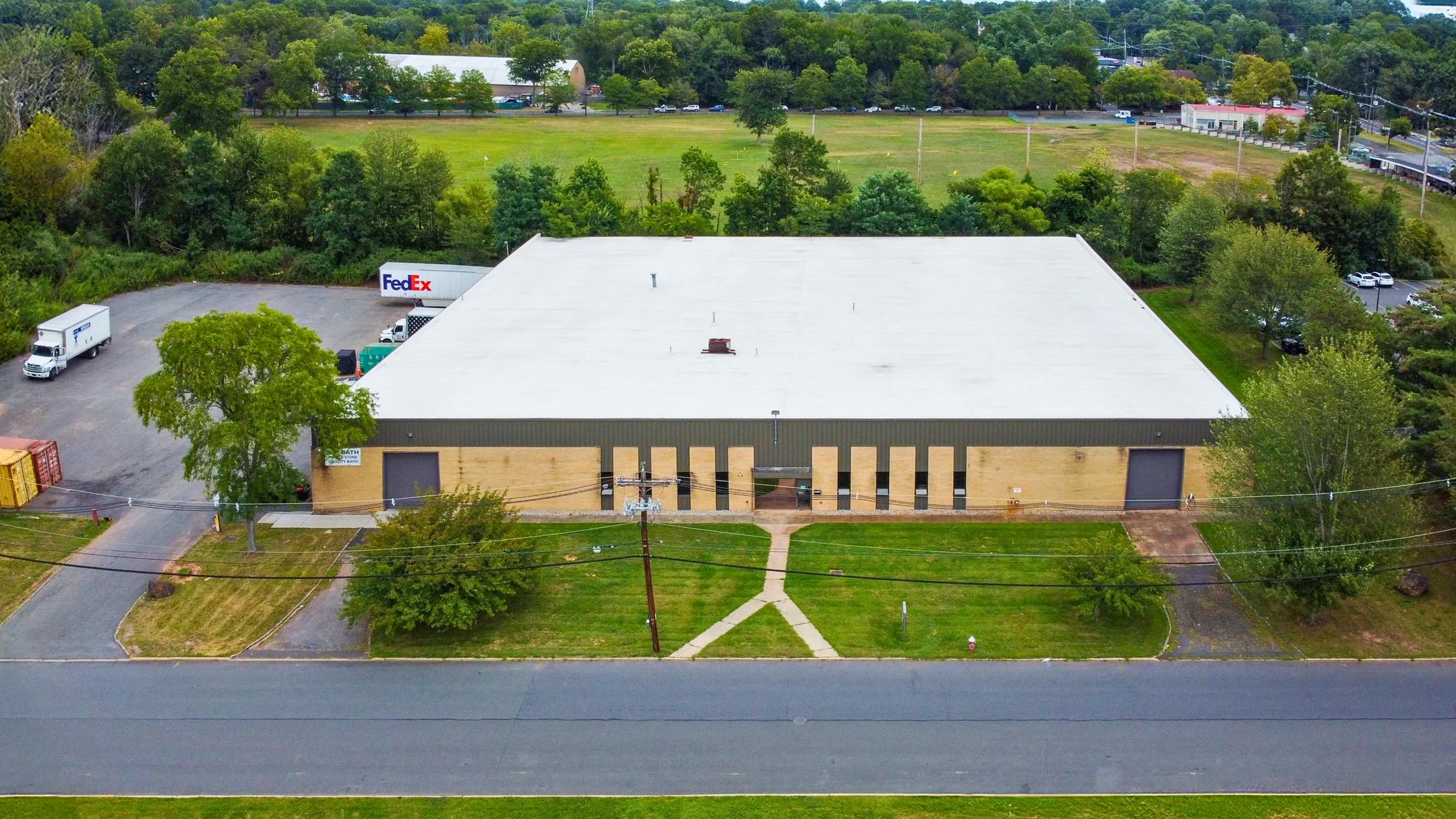 39 Progress St, Edison, NJ 08820