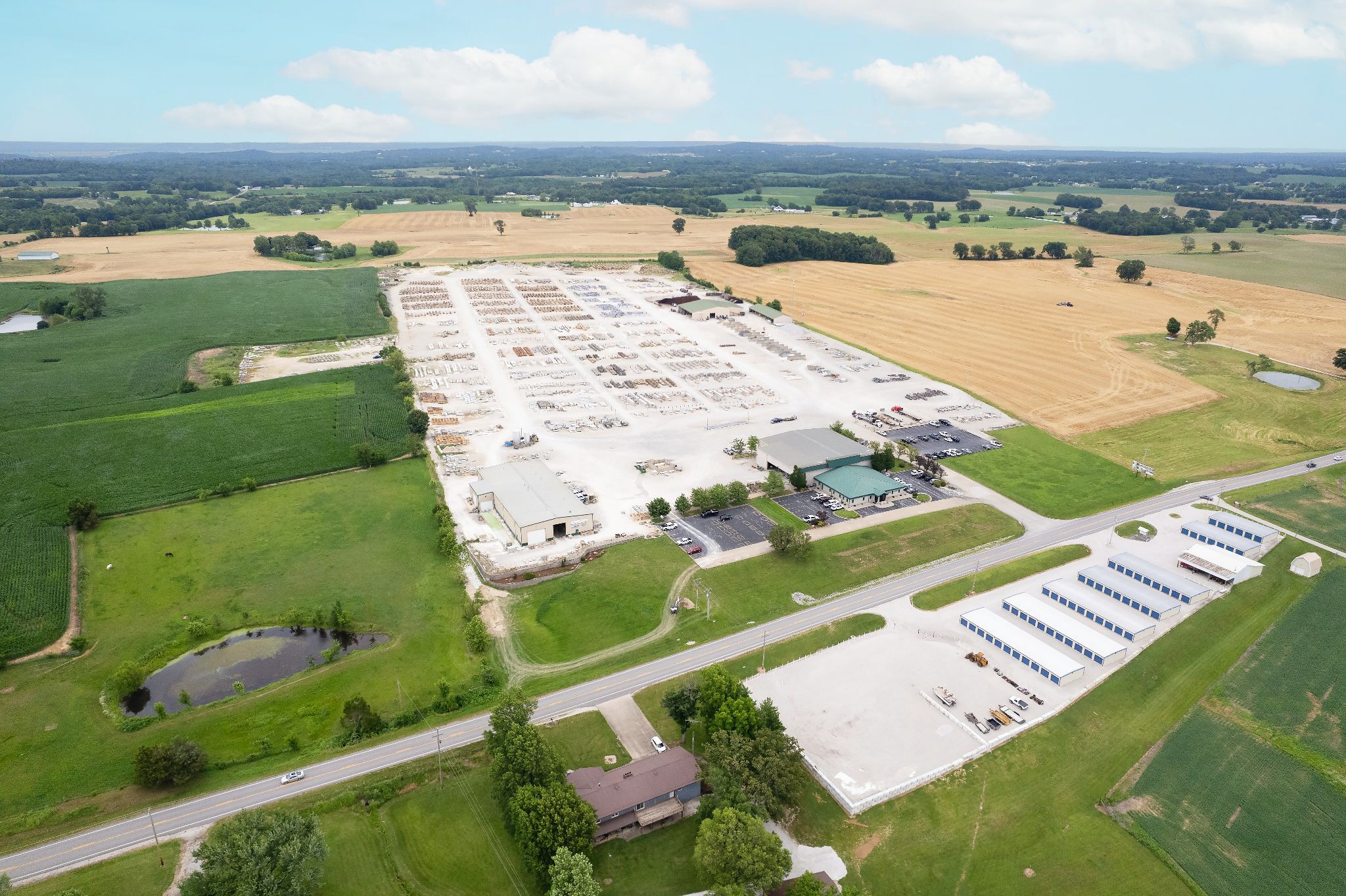 50 Robinson Industrial Dr, Perryville, MO 63775
