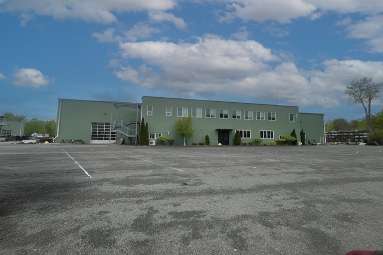 356 Hudson River Rd, Waterford, NY 12188