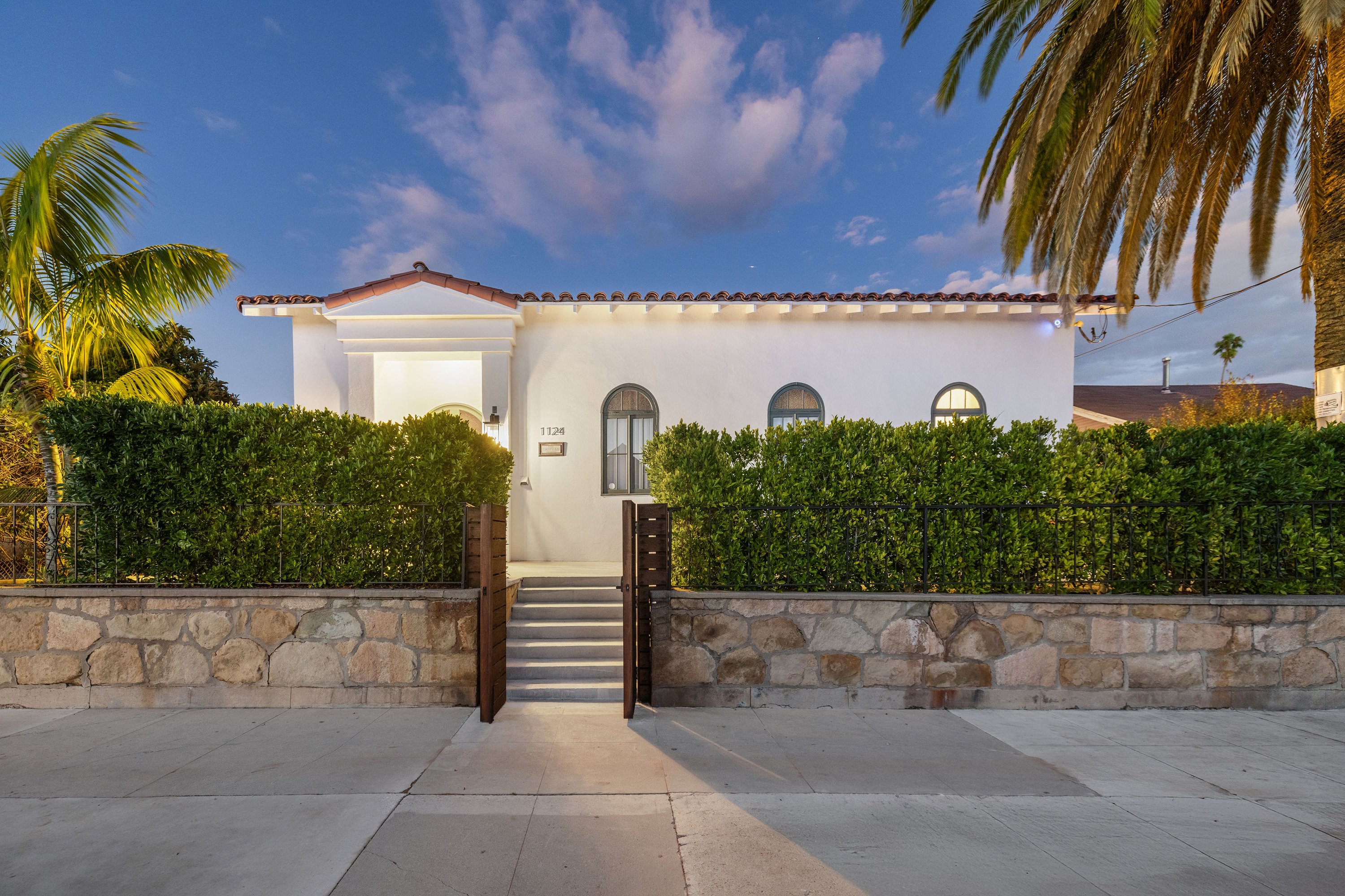 1124 Castillo St, Santa Barbara, CA 93101