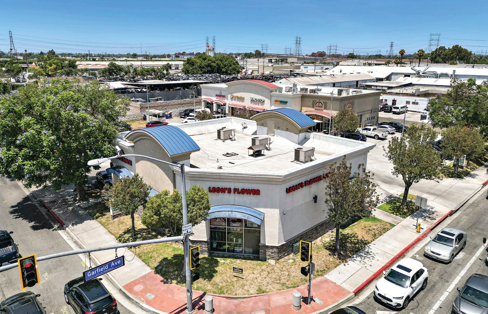 7359 Rosecrans Ave, Paramount, CA 90723
