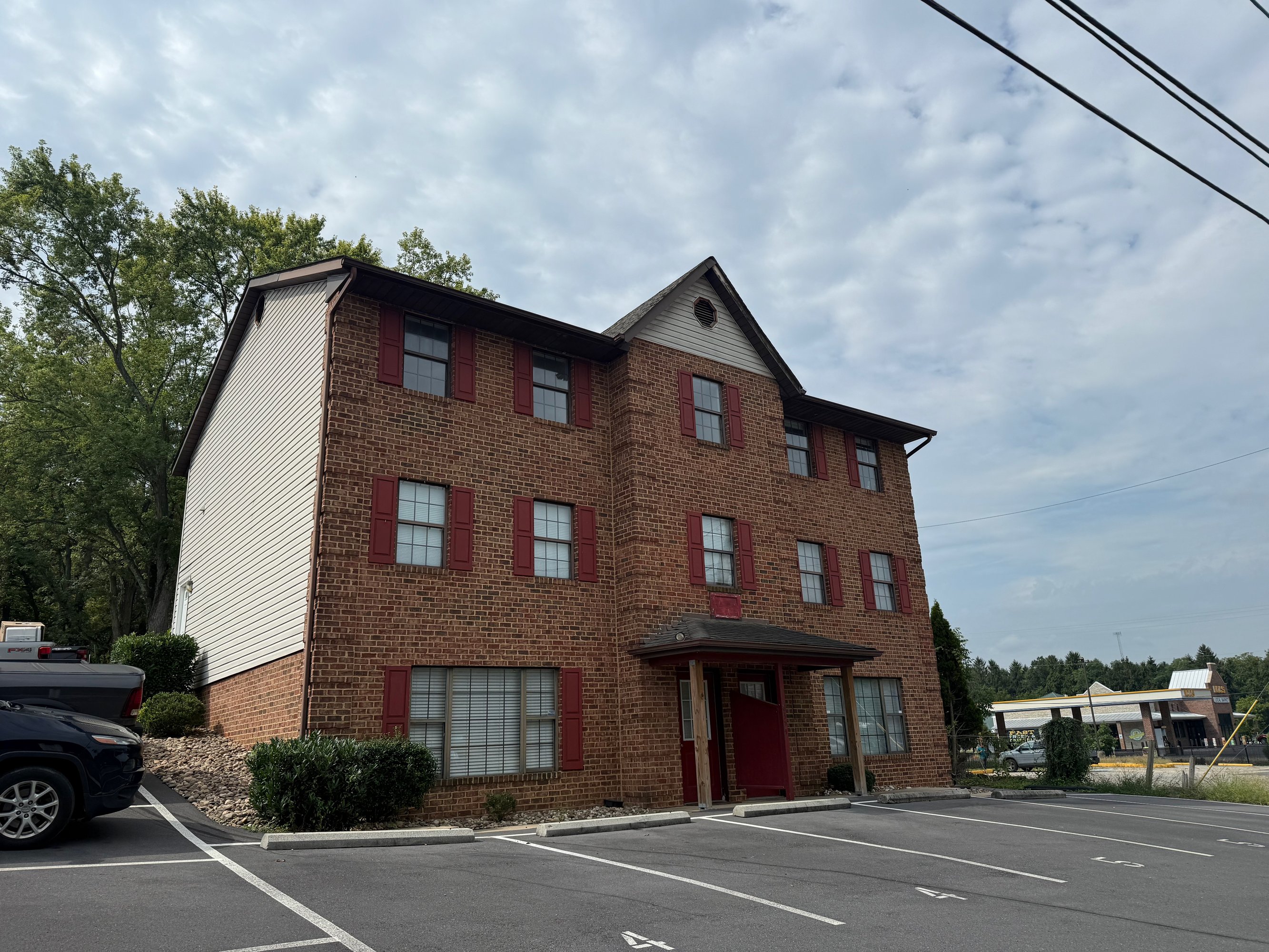 8354 Martinsburg Pike, Shepherdstown, WV 25443