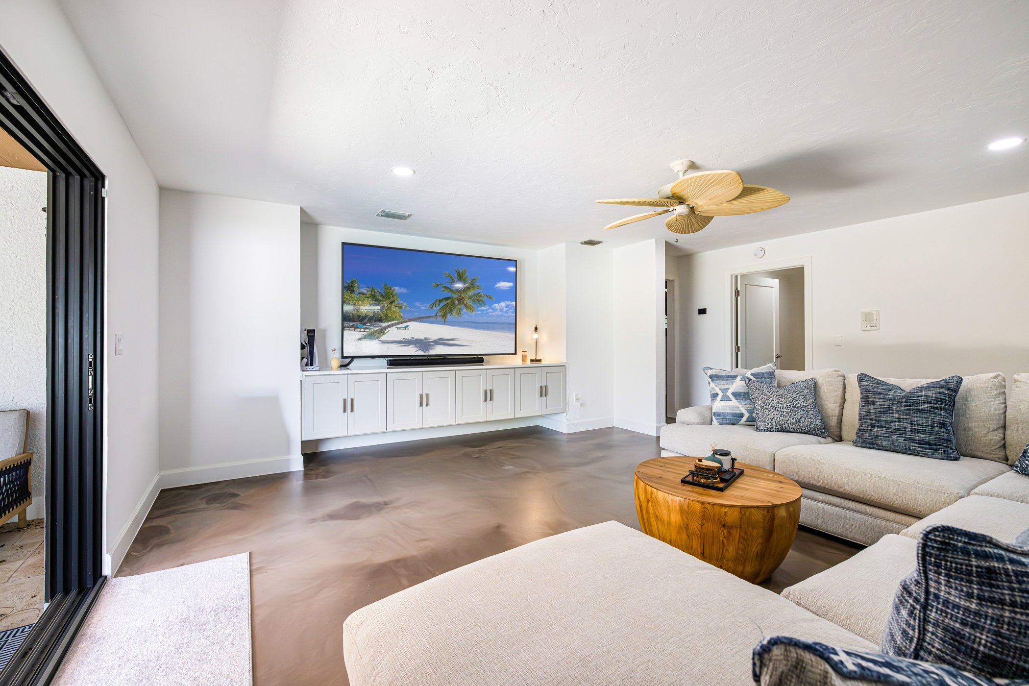 114 Westwood Drive, Naples, FL 34110 For Sale | Crexi.com