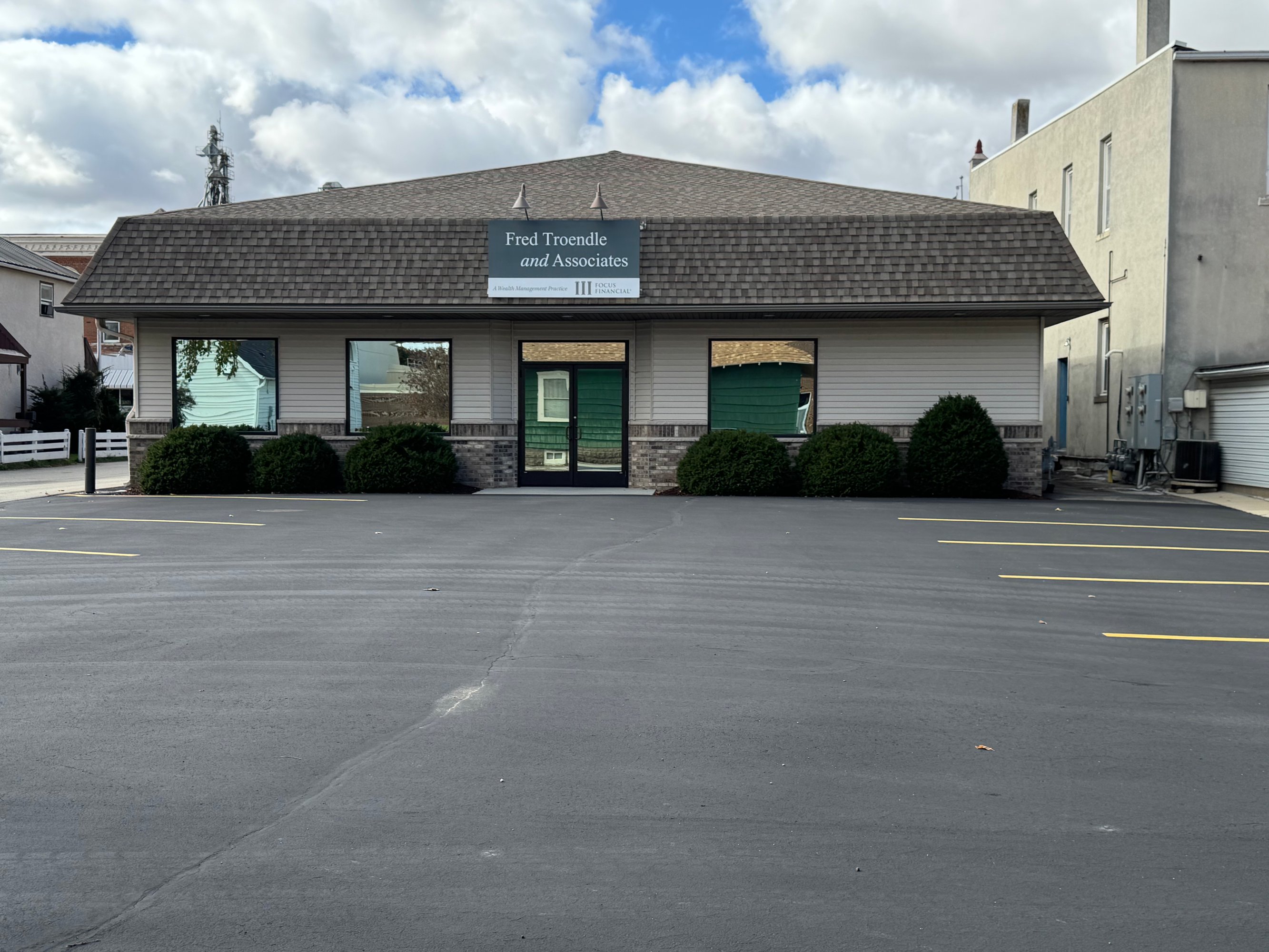 949 Whitewater Avenue, Saint Charles, MN 55972 For Sale | Crexi.com