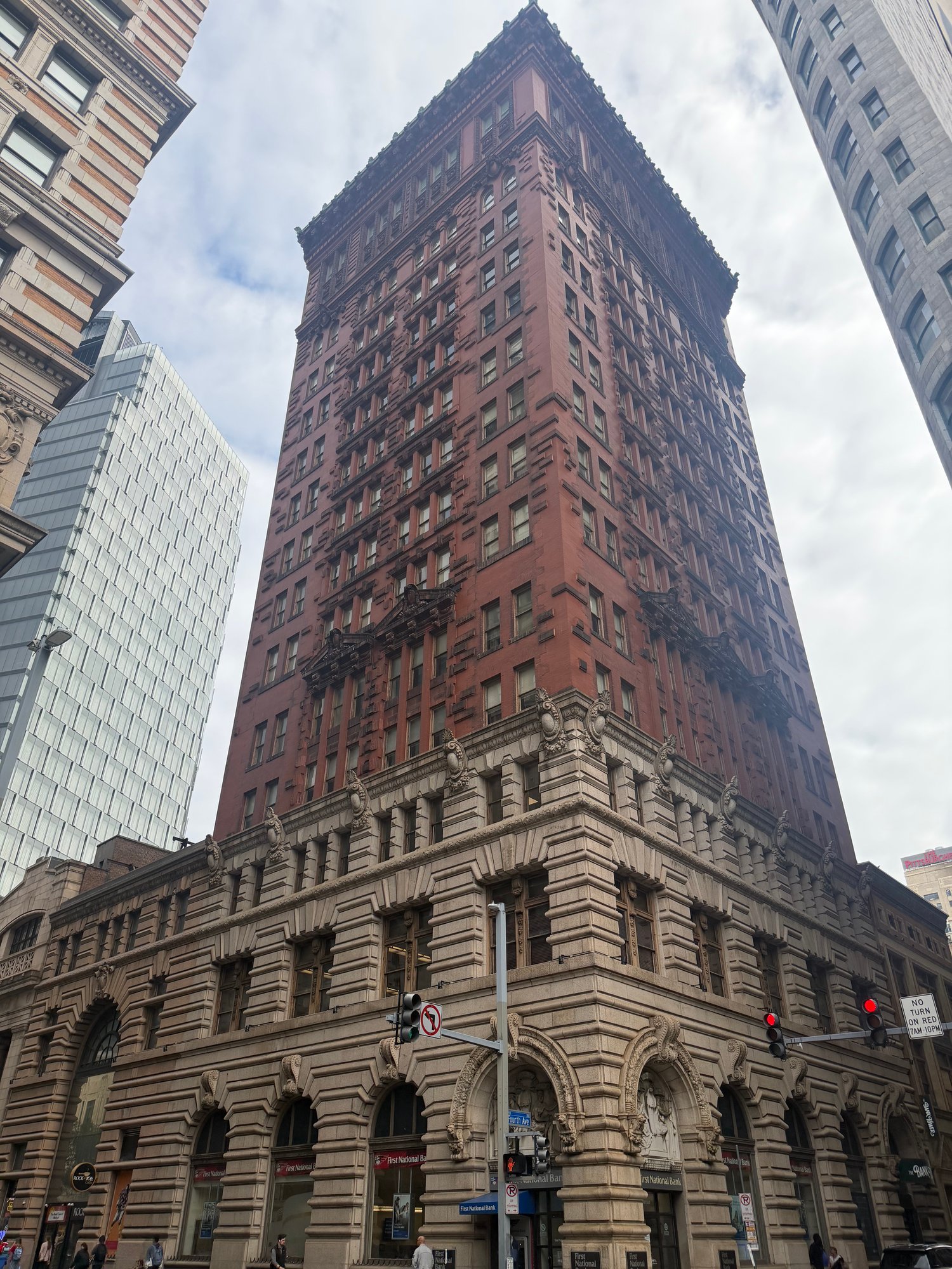 307 Fourth Avenue, Pittsburgh, PA 15222 For Sale | Crexi.com