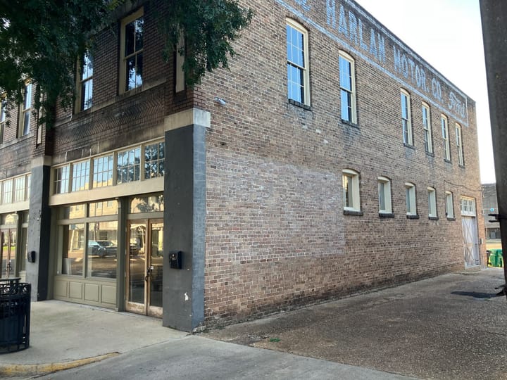 215 State St, Mccomb, MS 39648 For Sale | Crexi.com