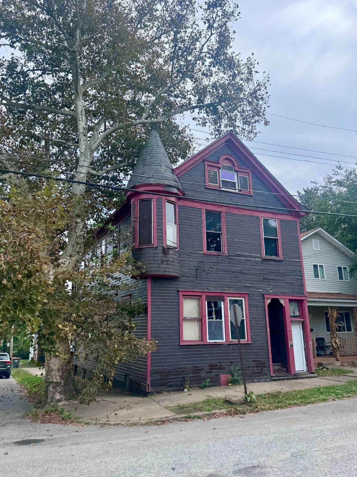 1228 5th Ave, Beaver Falls, PA 15010 For Sale | Crexi.com