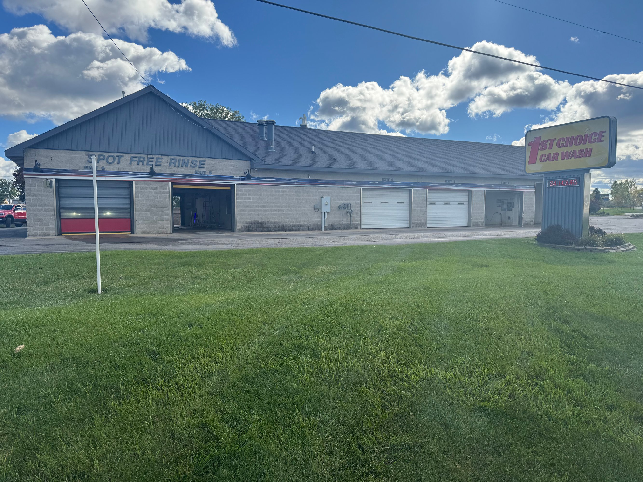 3950 Alpha Boulevard, Traverse City, MI 49685 For Sale | Crexi.com