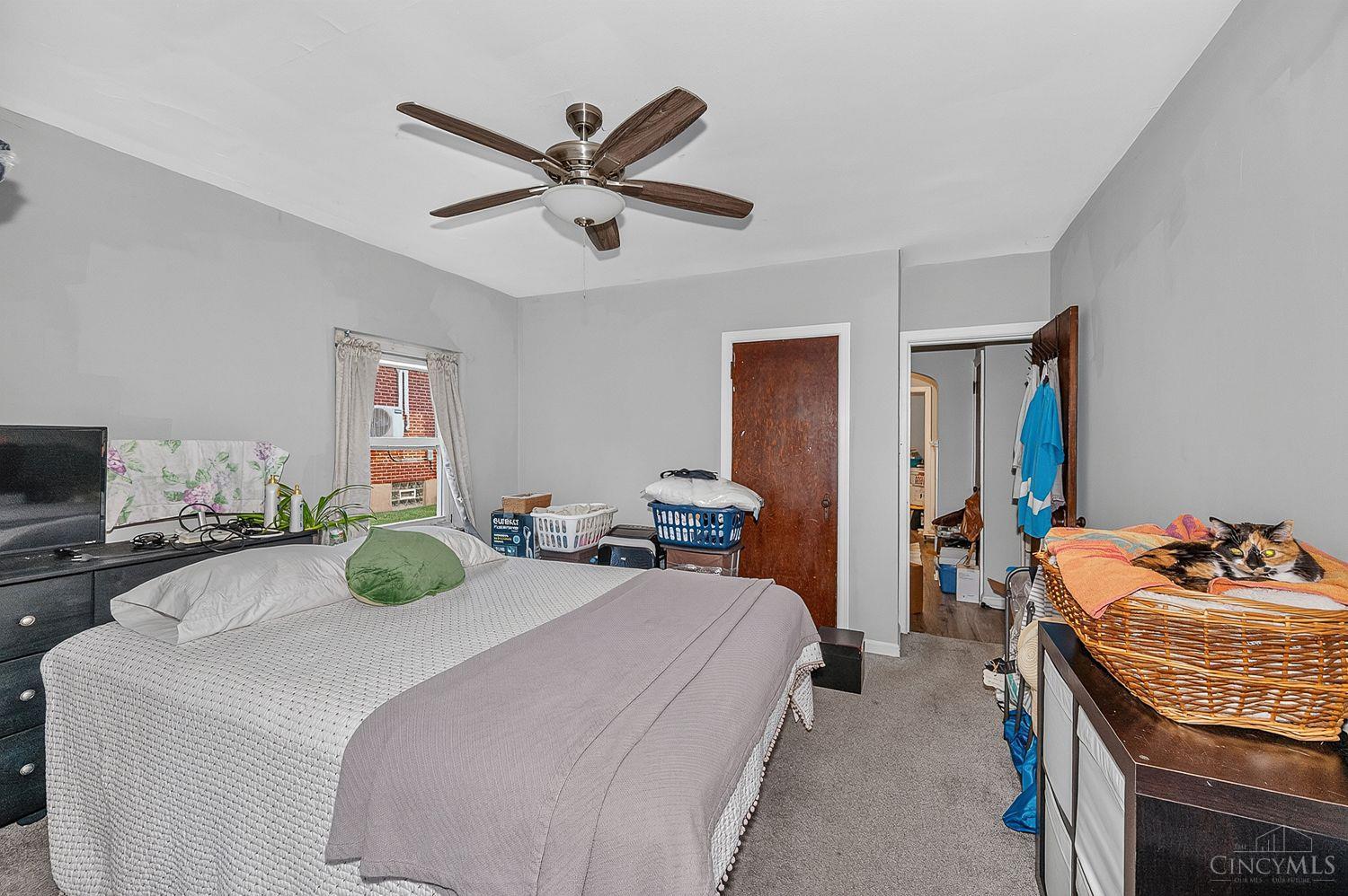 Loubell Lane, Cincinnati, OH 45205 For Sale | Crexi.com
