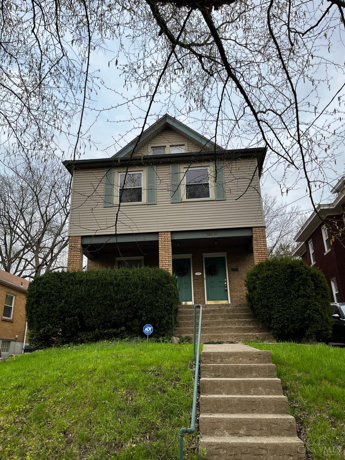 Schiff Avenue, Cincinnati, OH 45205 For Sale | Crexi.com