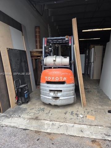 CABINETRY / FURNITURE MANUFACTURING, Hialeah, FL 33016 For Sale | Crexi.com