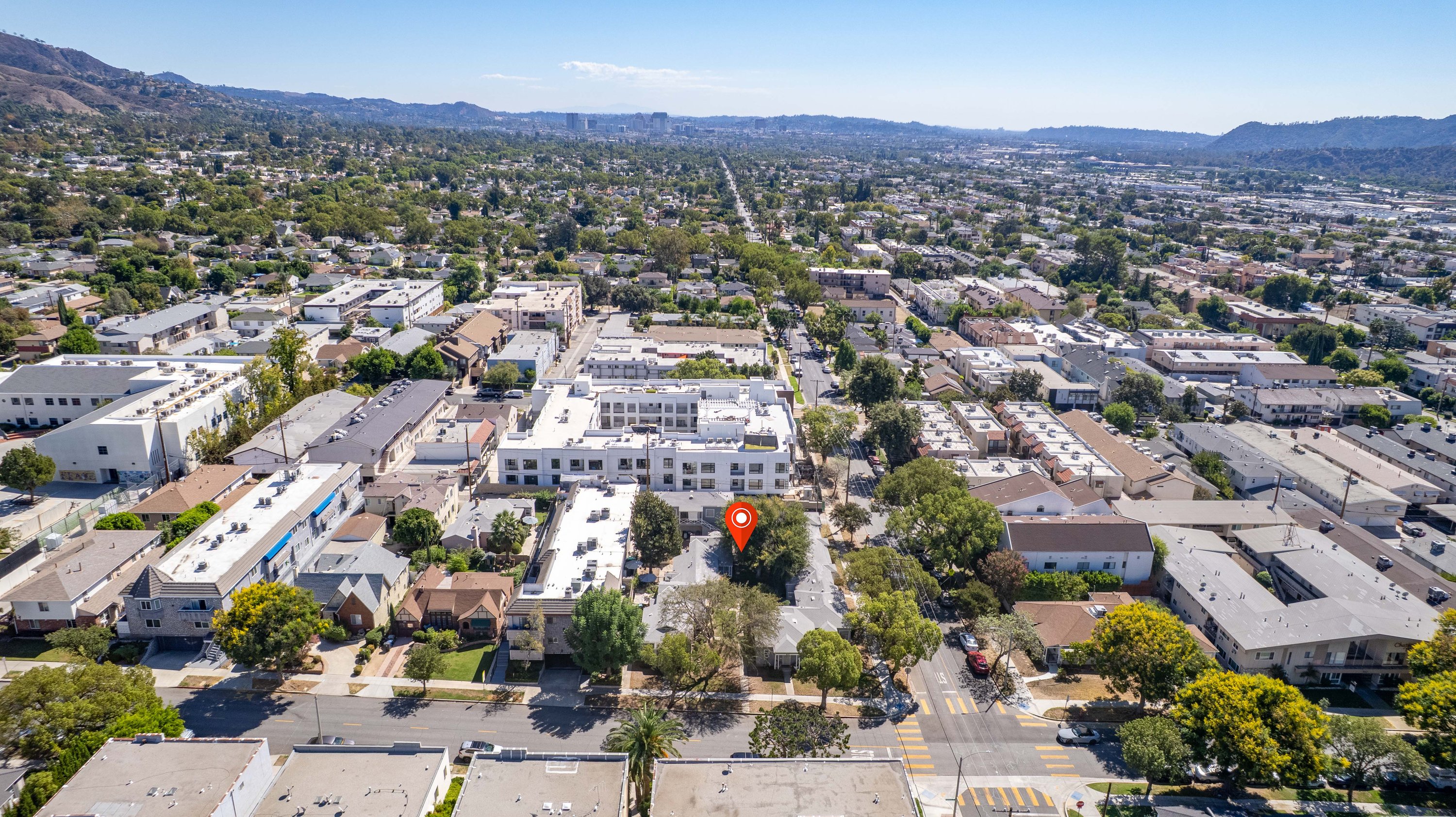600--606 E Providencia Avenue, Burbank, CA 91501 For Sale | Crexi.com