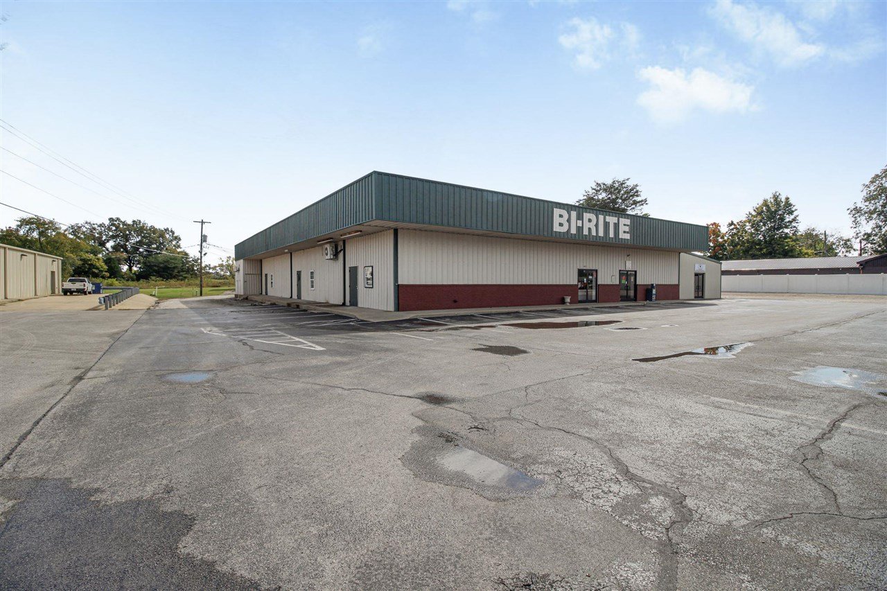 607 S Dixie Highway, Cave City, KY 42127 For Sale | Crexi.com